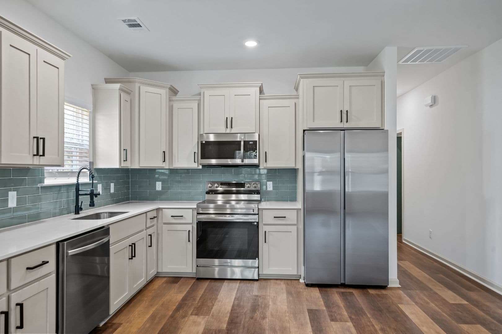 Pembroke House: 145 Waters Circle