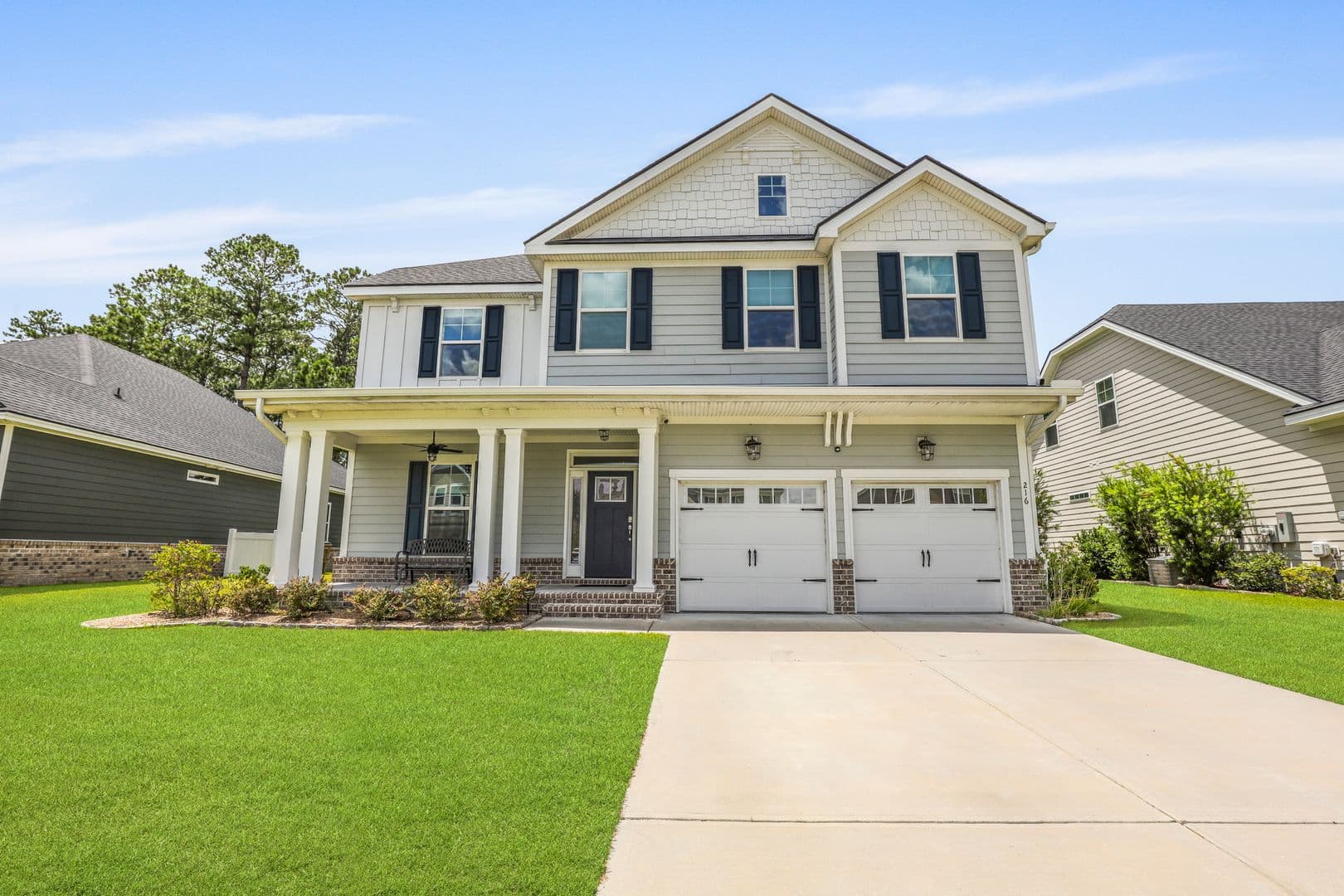 Richmond Hill House: 216 Wexford Drive