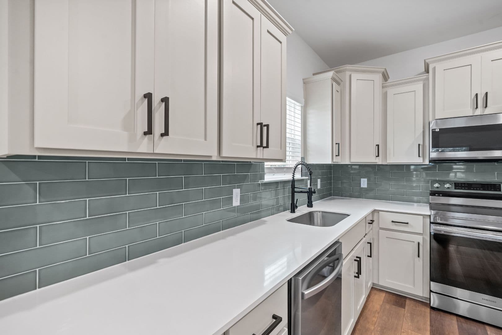 Pembroke House: 145 Waters Circle