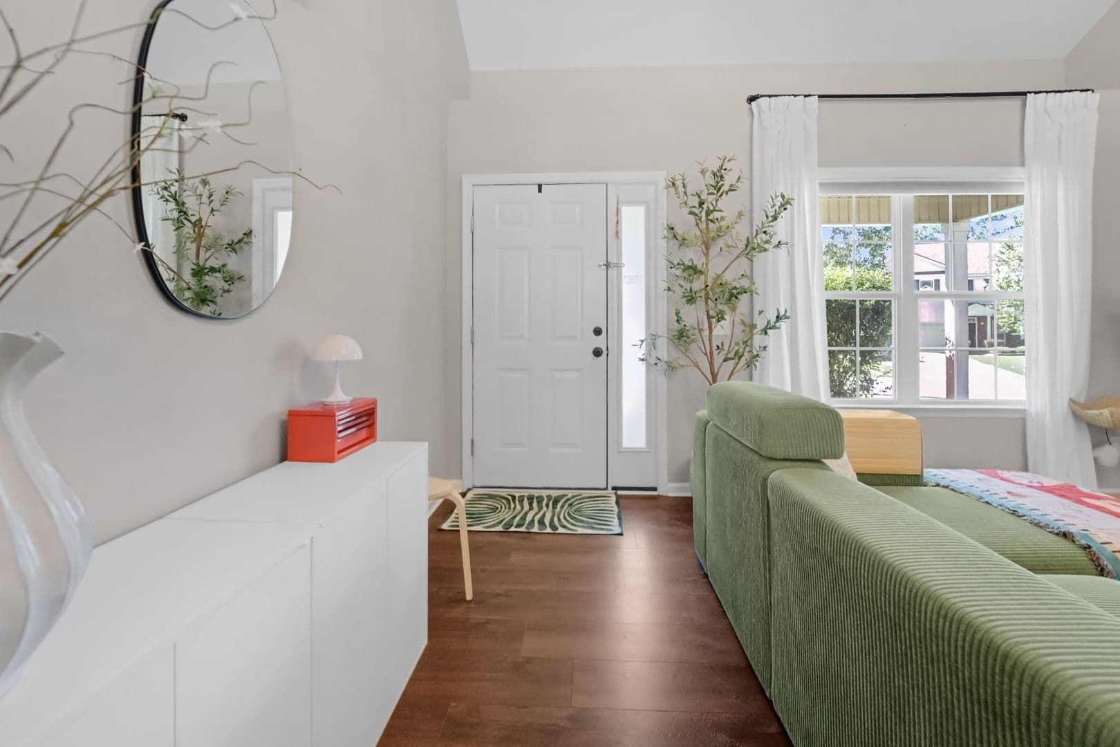 Savannah House: 28 Wesleyan Drive