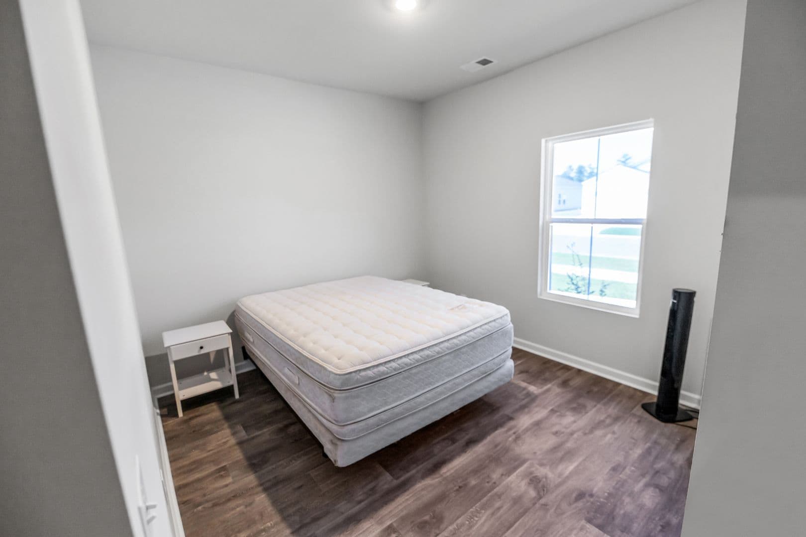 Bloomingdale House: 168 Bottlebrush Drive