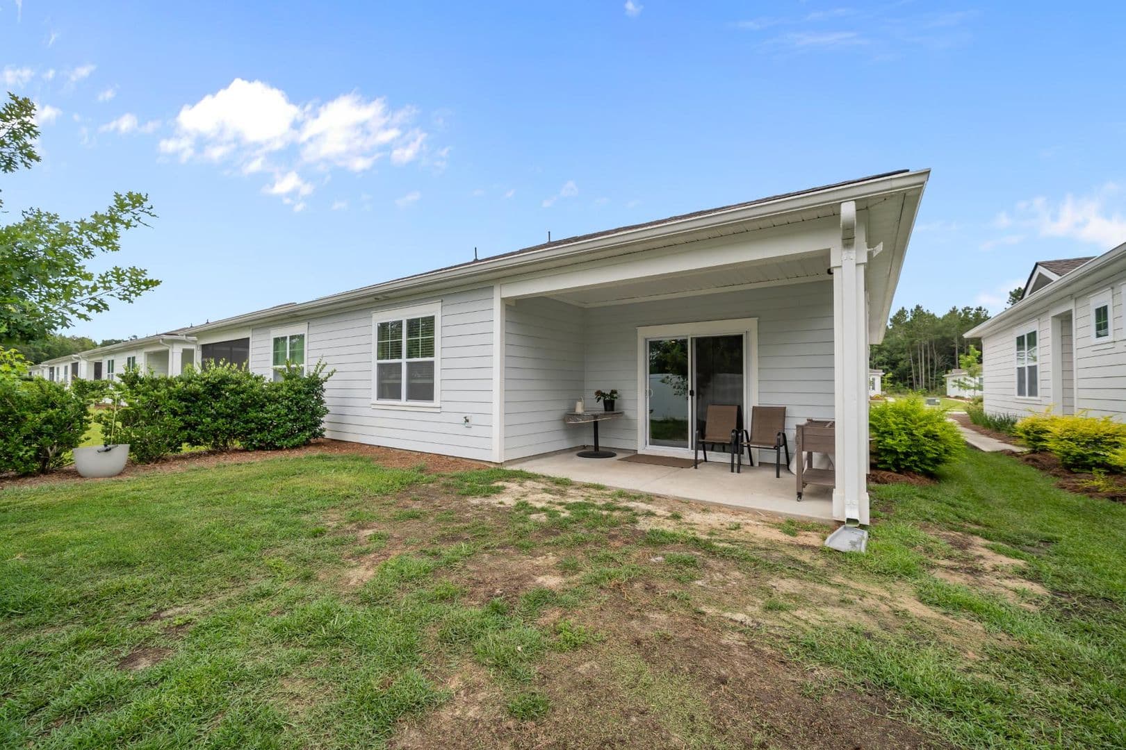 Pooler House: 182 Holloway Hill