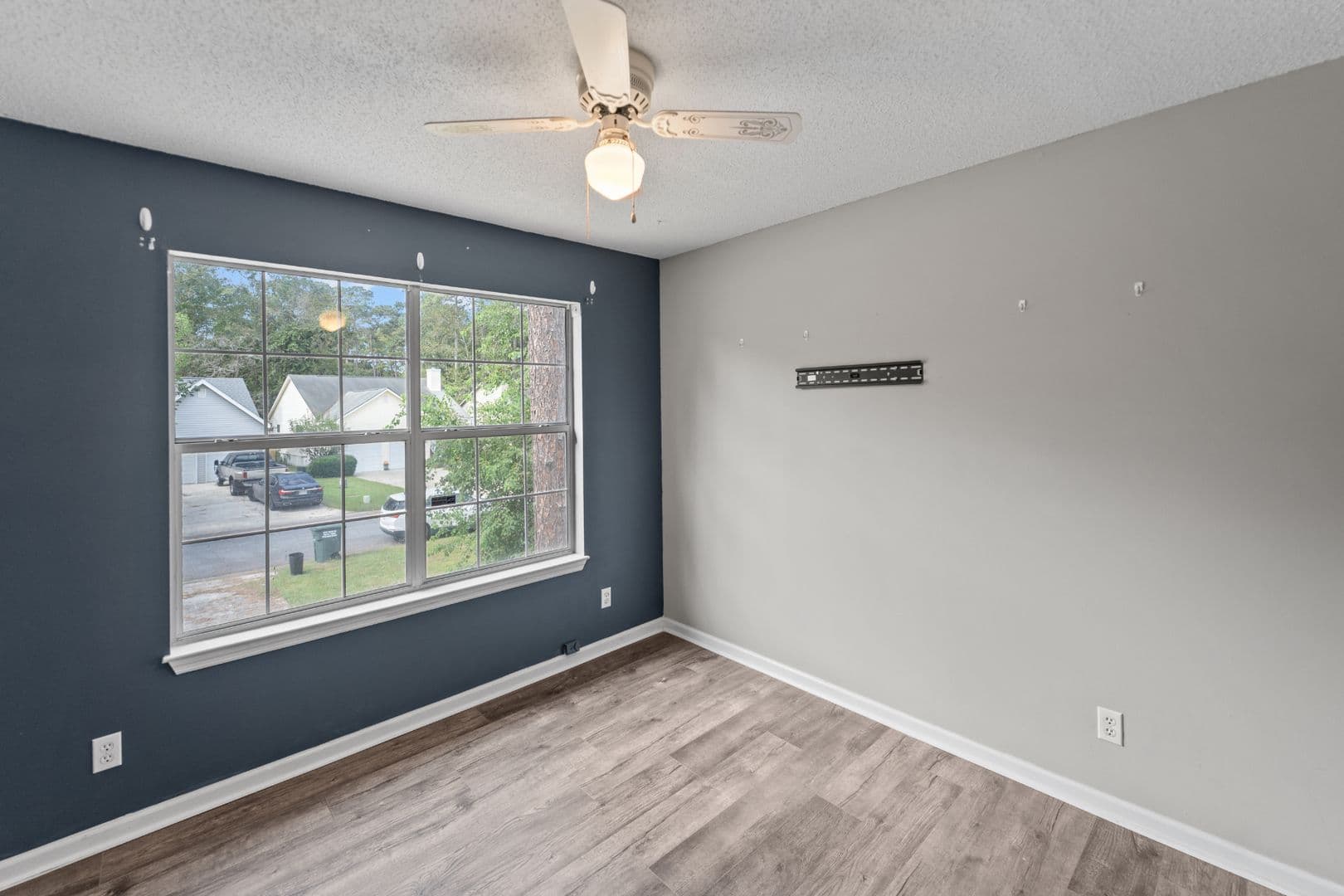Savannah House: 143 Sugar Mill Circle