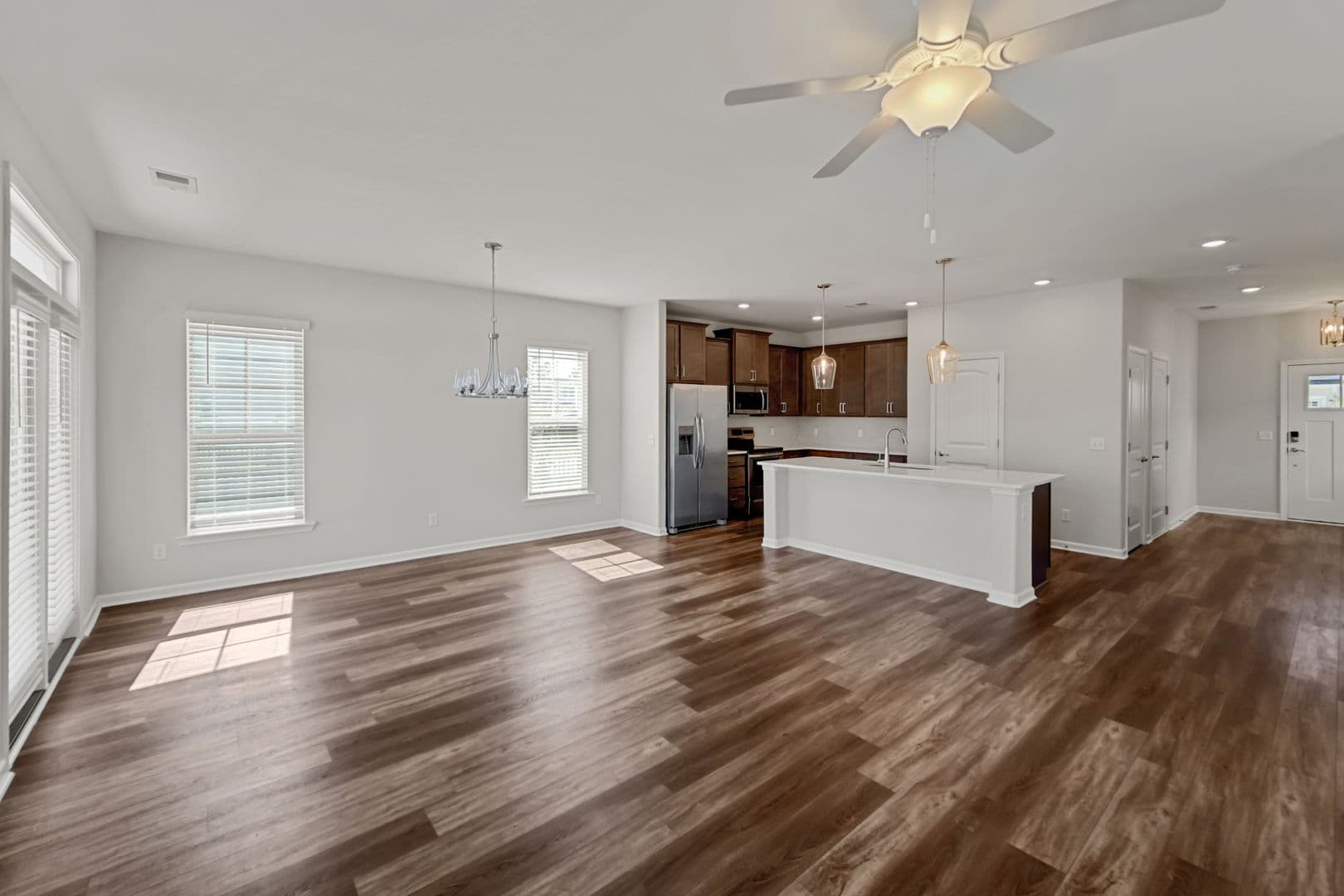 Savannah House: 207 Flagler Drive