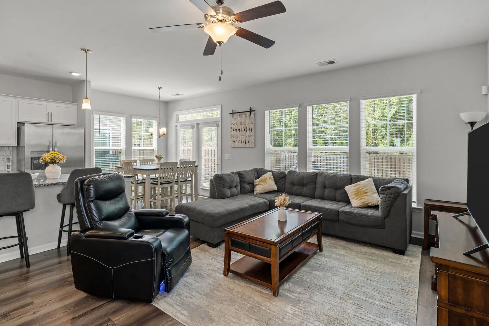 Savannah House: 226 Flagler Drive