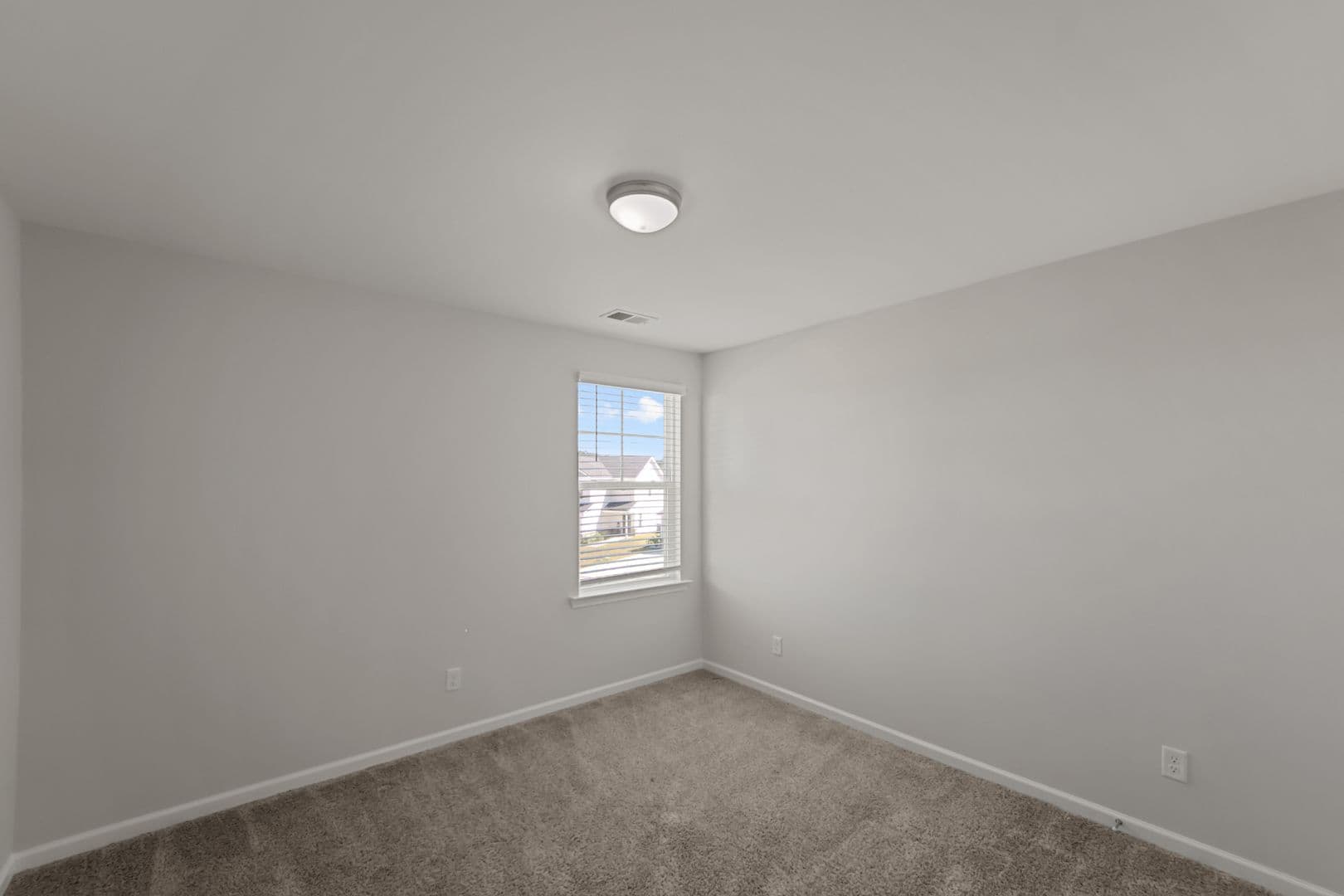 Savannah House: 207 Flagler Drive