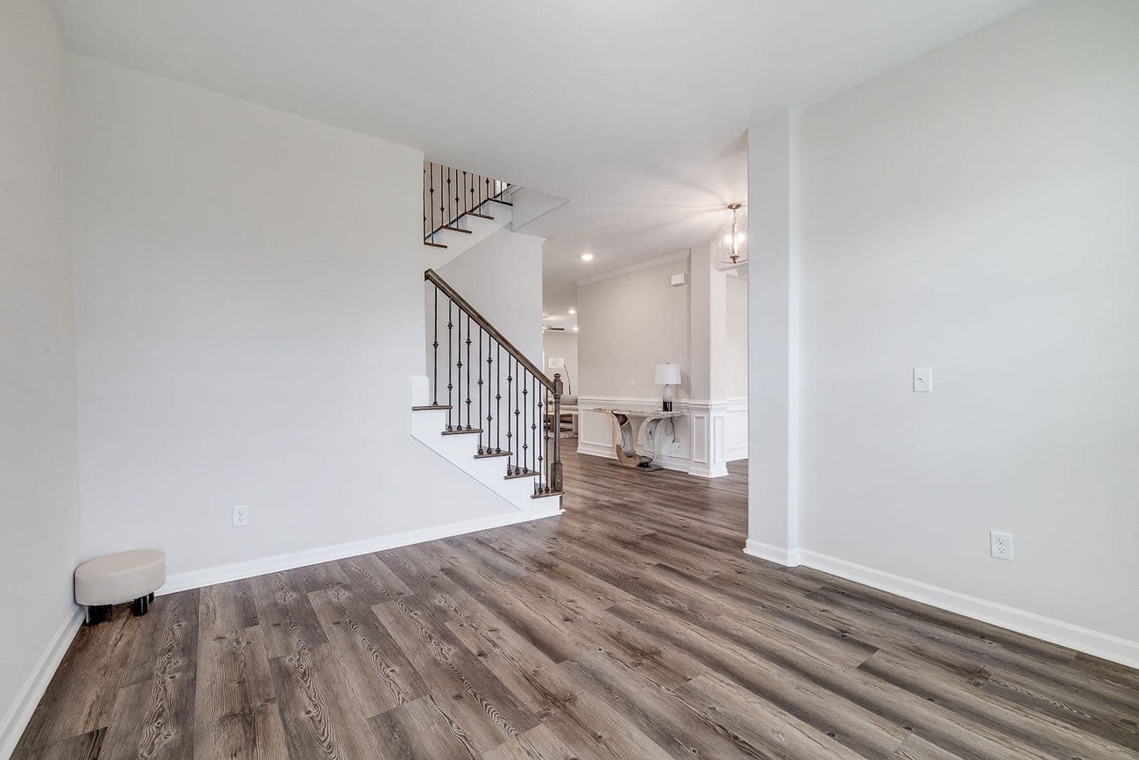 Savannah House: 42 Brookhaven Drive