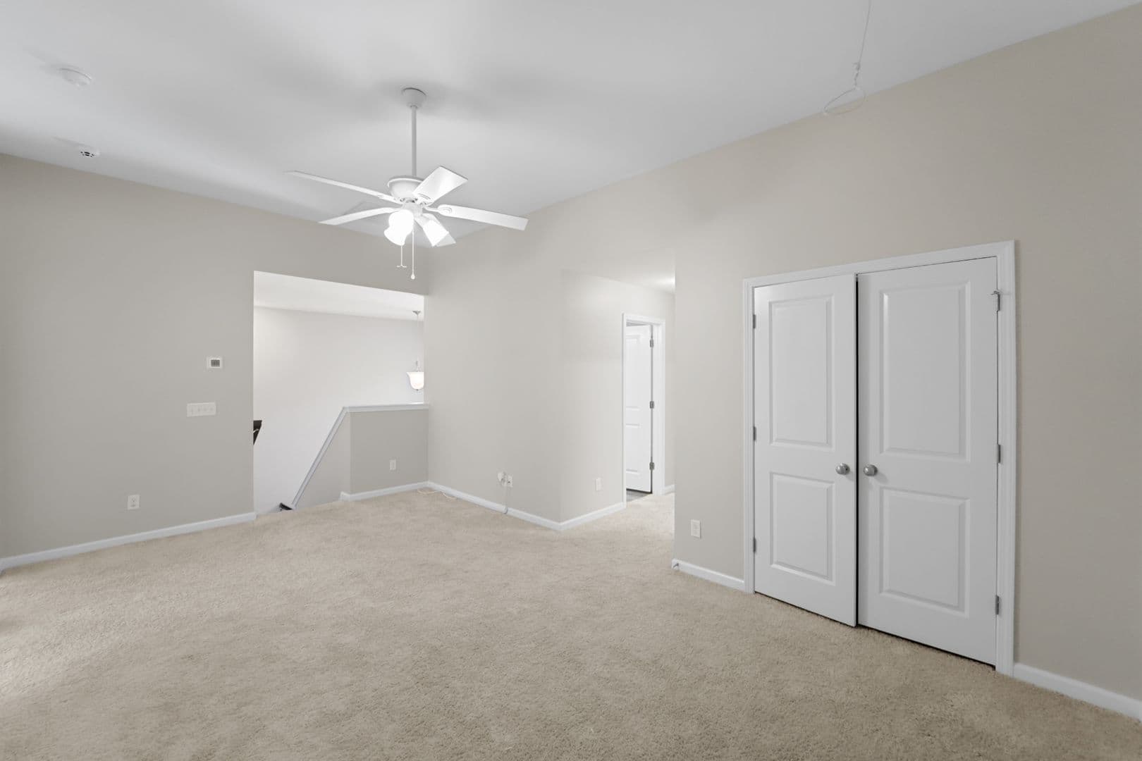 Richmond Hill House: 29 Lawley Ct