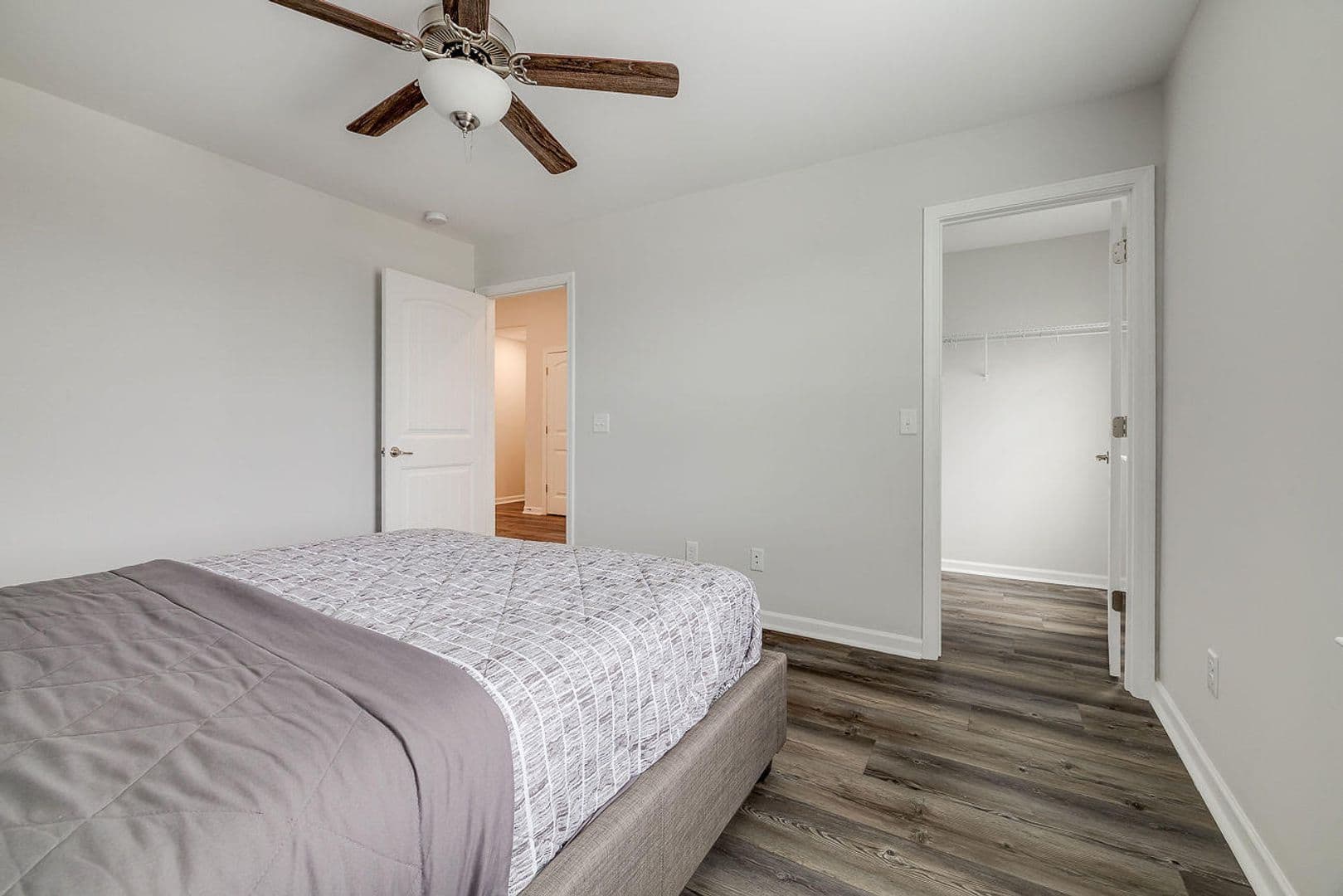 Savannah House: 42 Brookhaven Drive