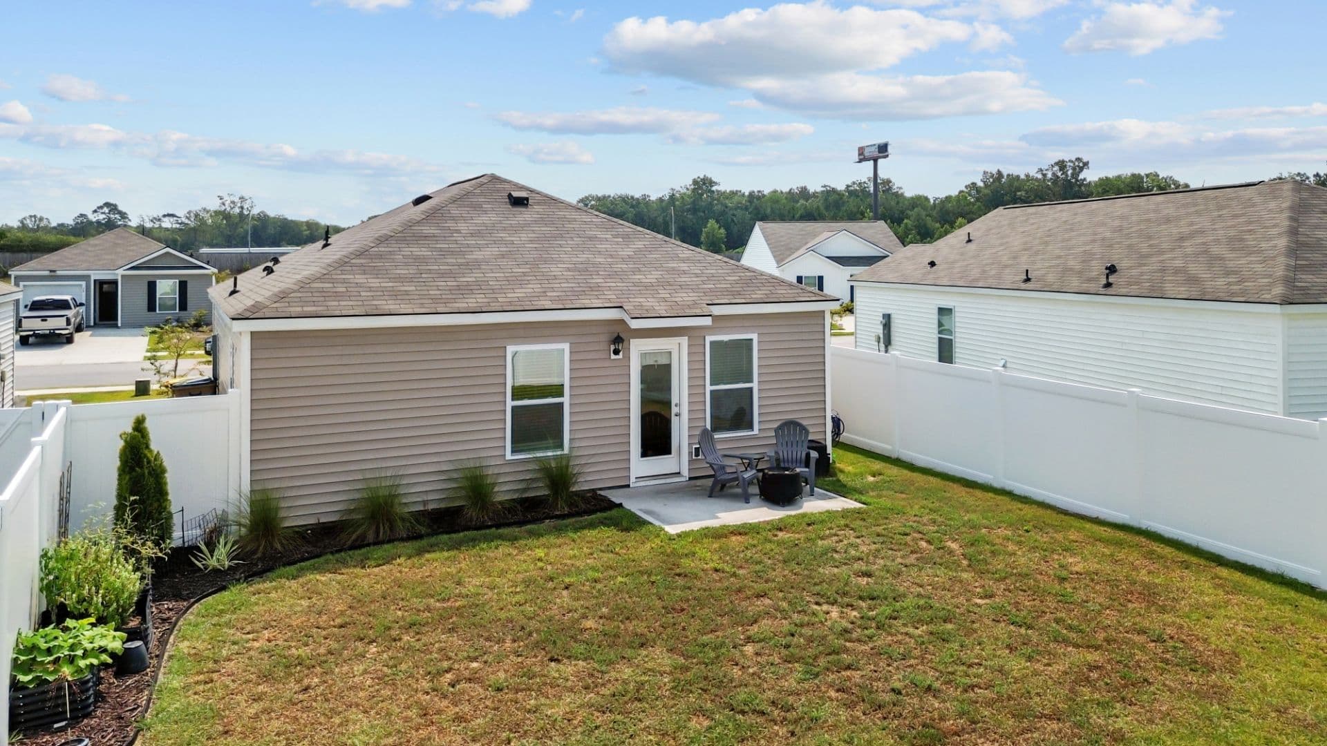 Port Wentworth House: 17 Arrowhead Way