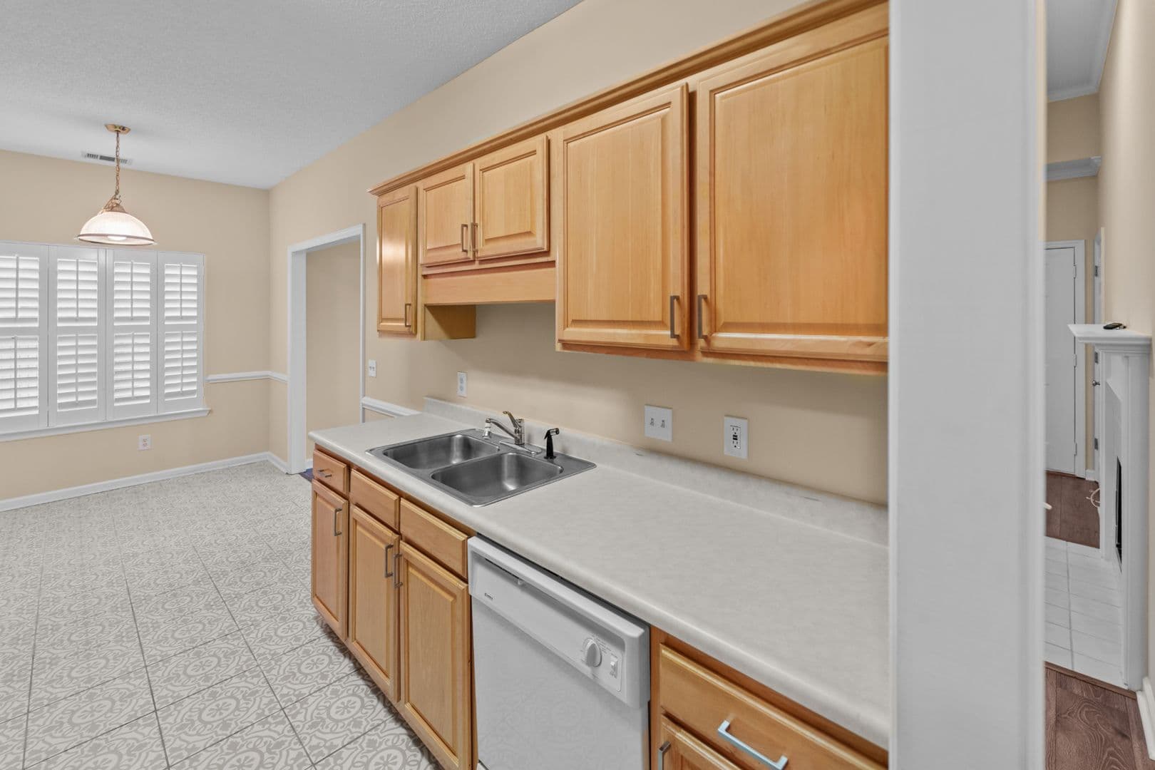 Savannah Townhome: 1159 Mohawk Street Unit B1