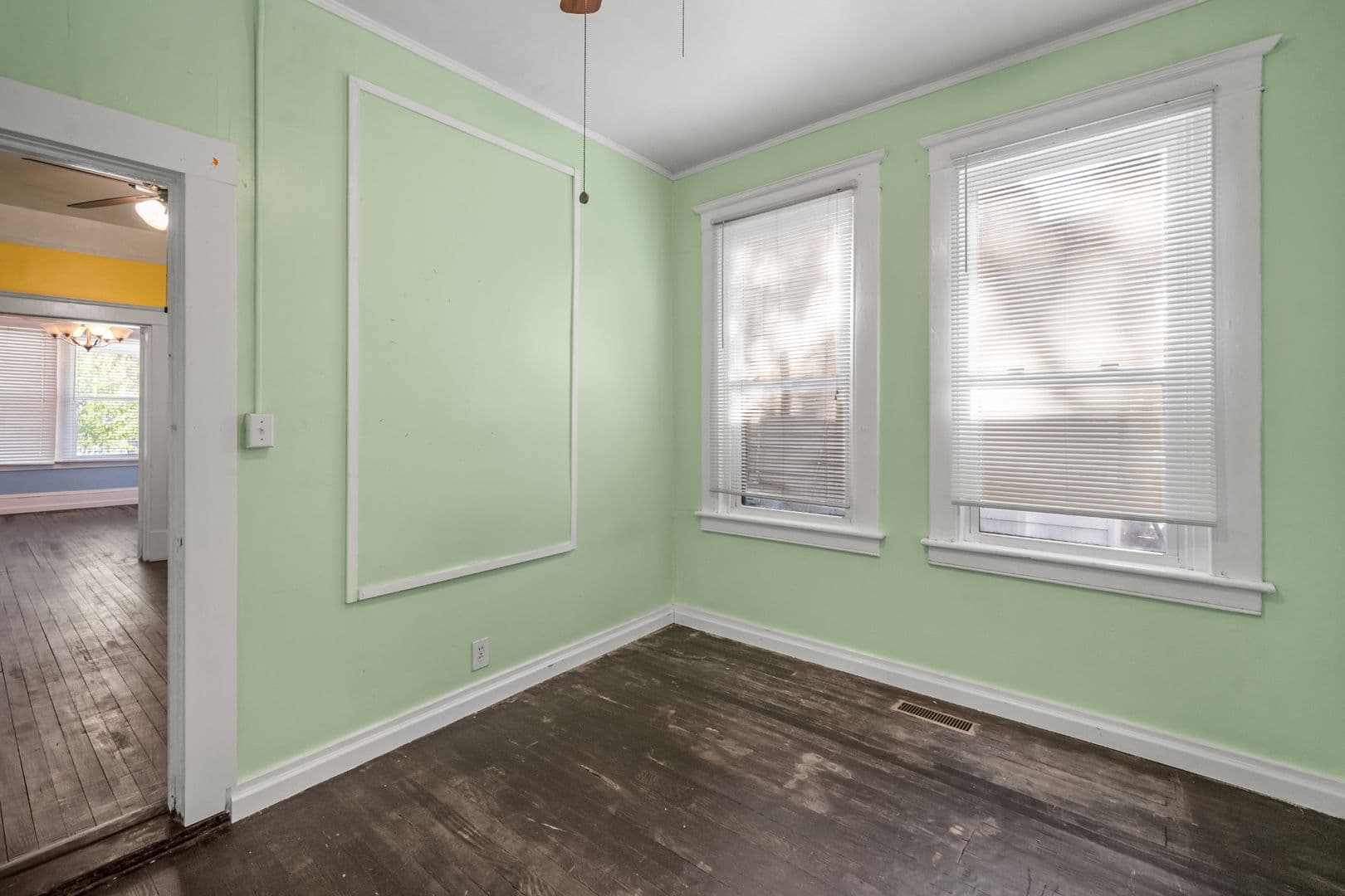 Savannah House: 637 East 39th Street