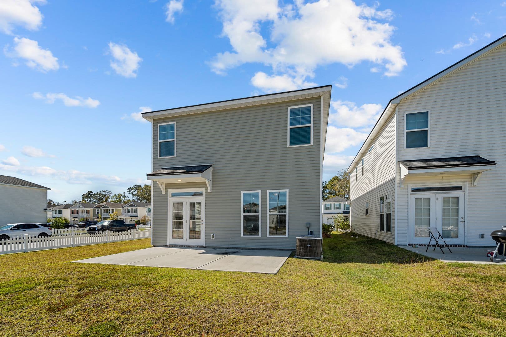 Savannah House: 207 Flagler Drive