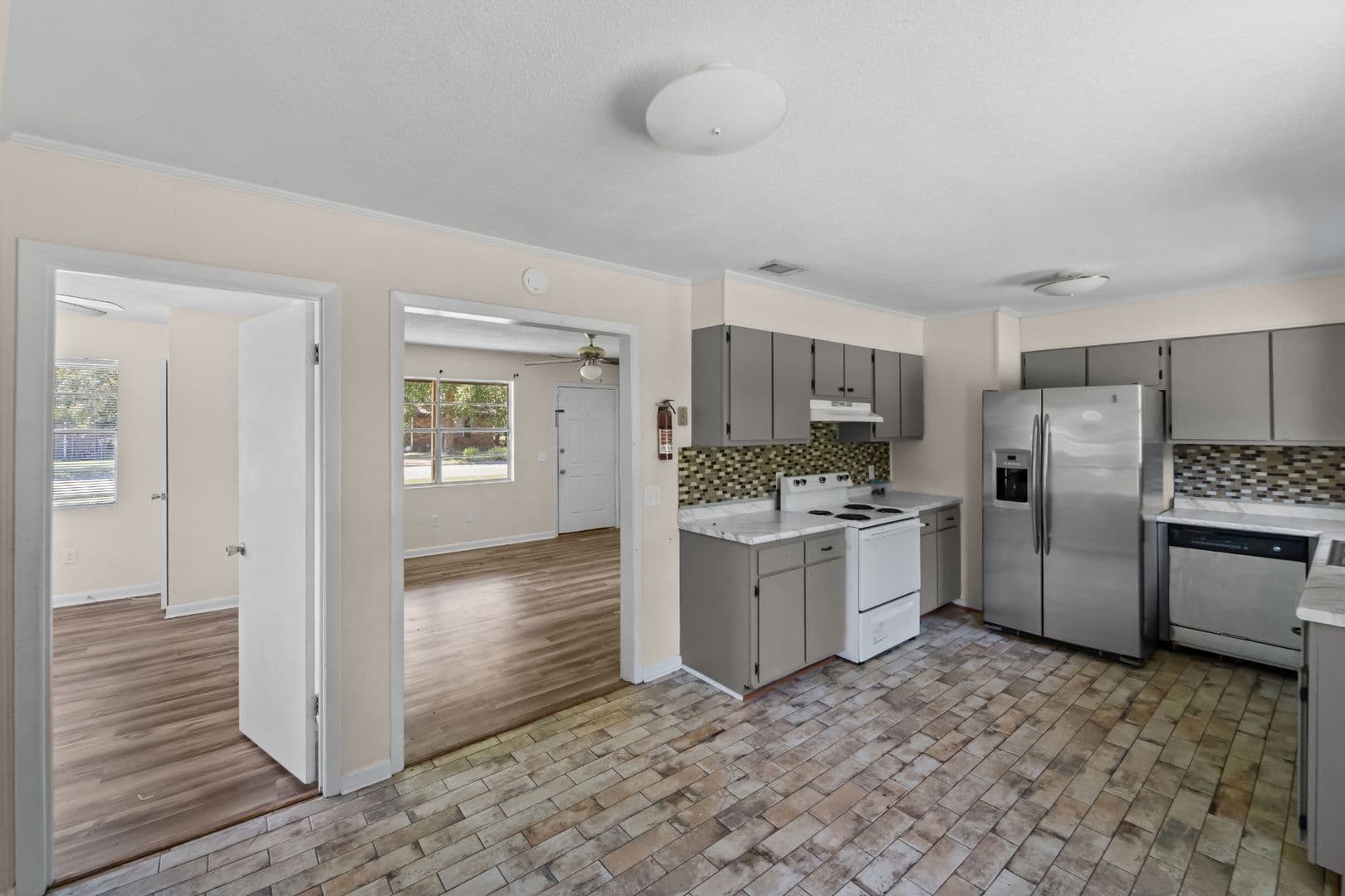Hinesville House: 234 Deerwood Drive