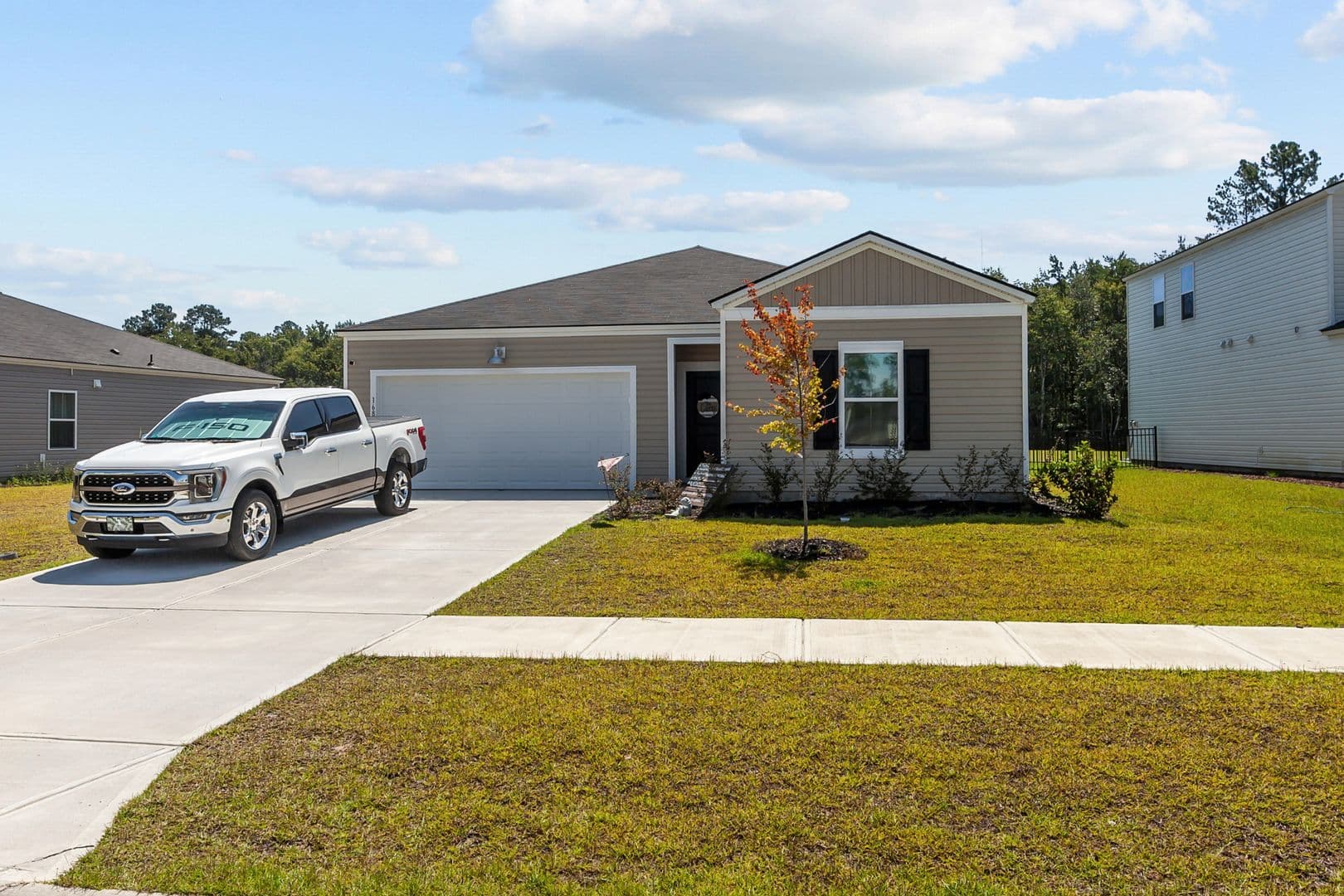 Bloomingdale House: 168 Bottlebrush Drive