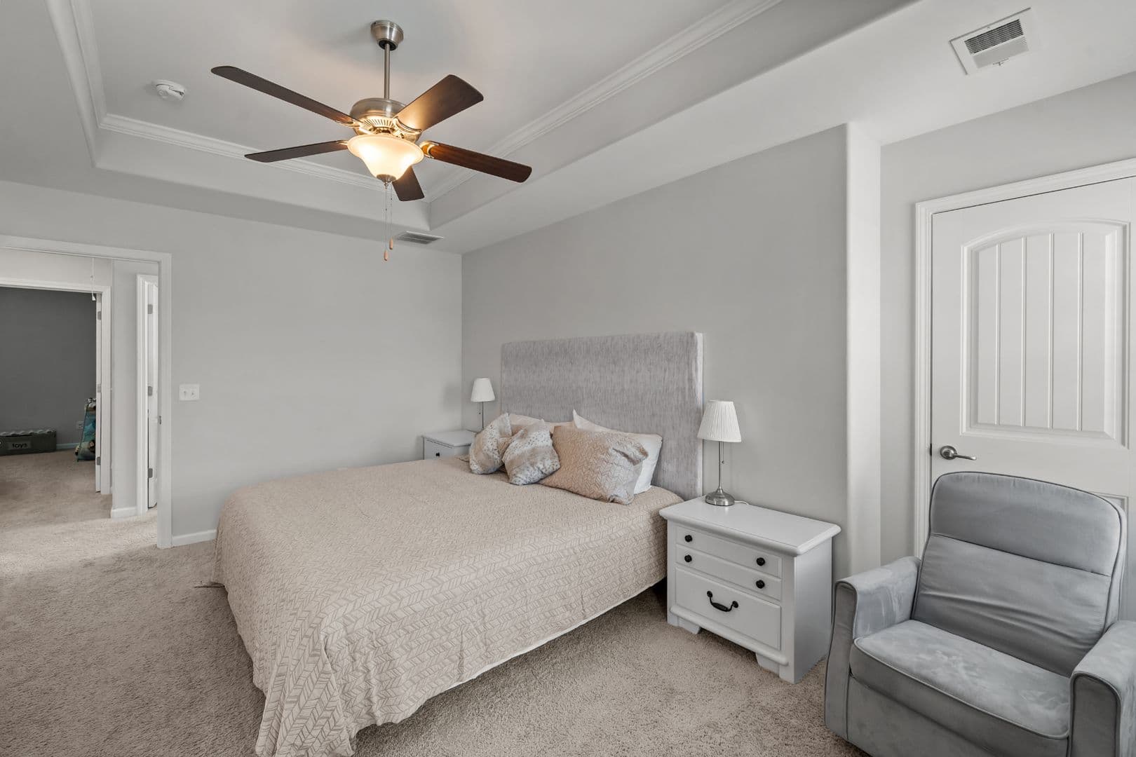 Savannah House: 226 Flagler Drive