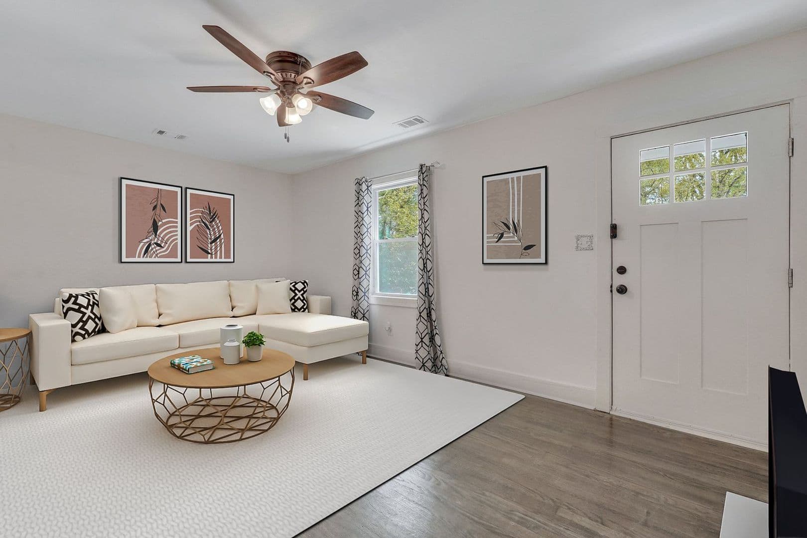 Savannah House: 1620 E 34th Street