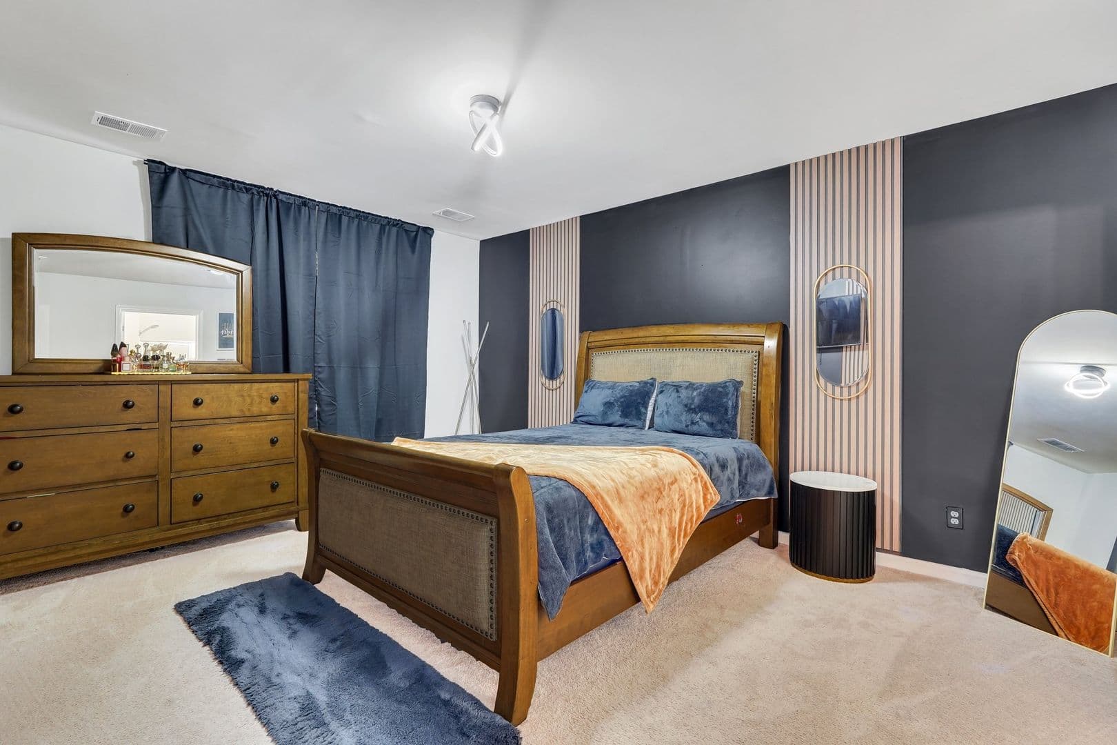 Guyton House: 123 Tobago Circle