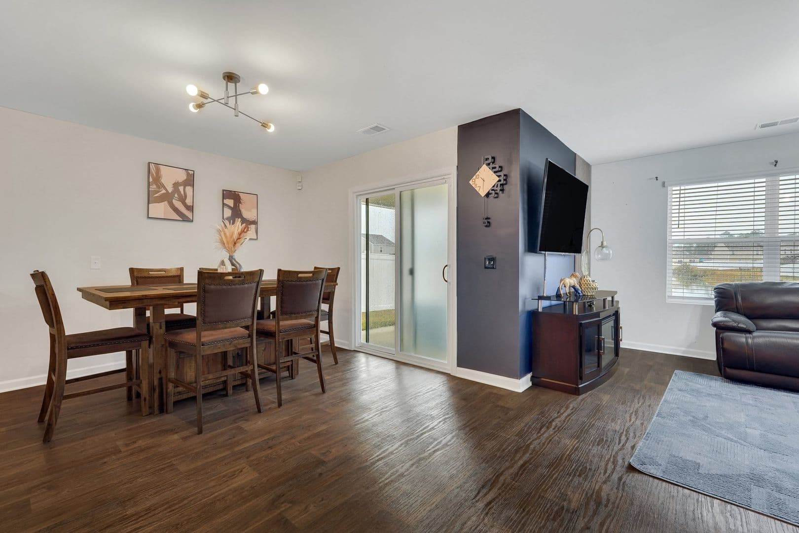 Guyton House: 123 Tobago Circle