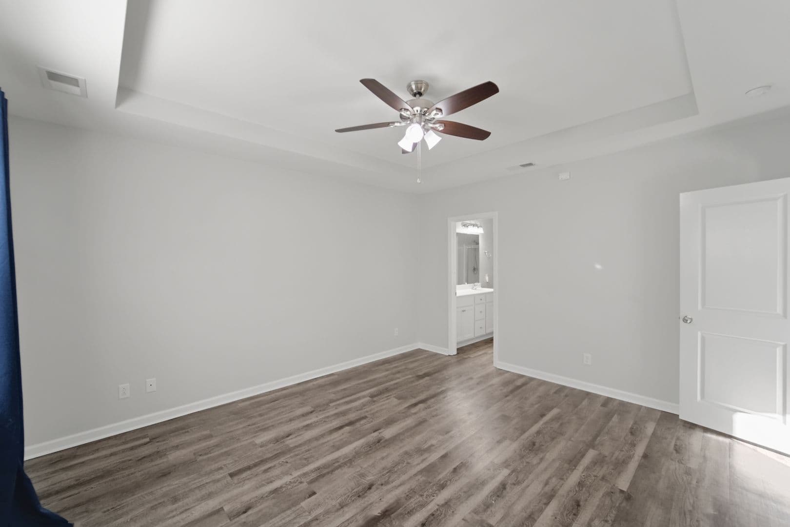 Richmond Hill House: 29 Lawley Ct