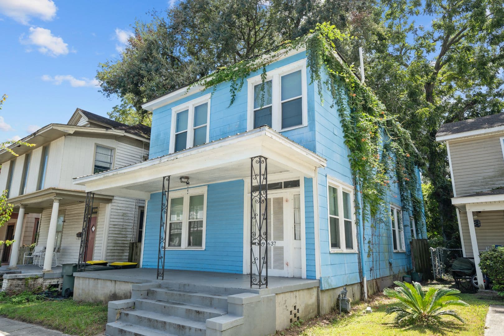 Savannah House: 637 East 39th Street