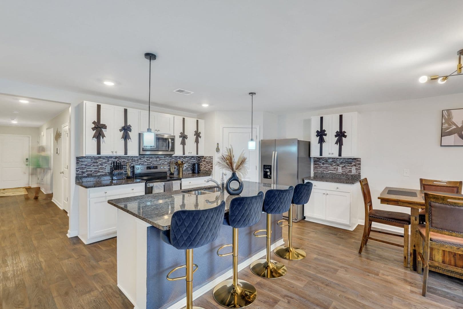 Guyton House: 123 Tobago Circle