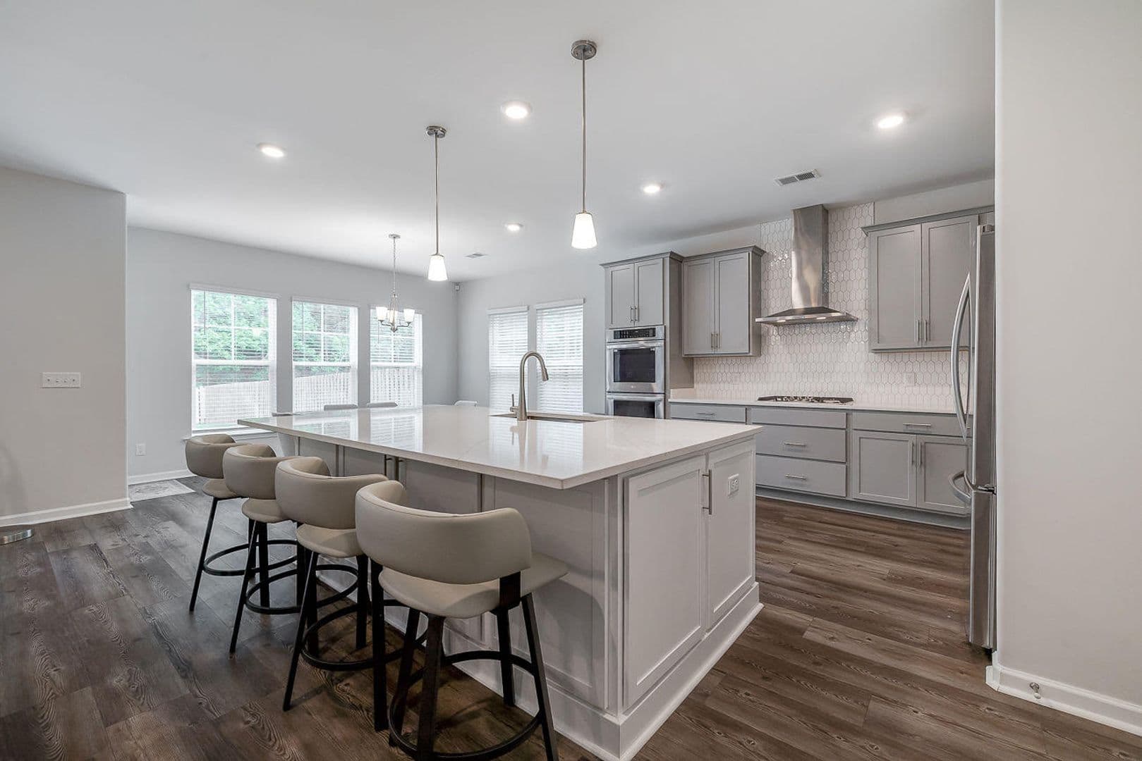 Savannah House: 42 Brookhaven Drive