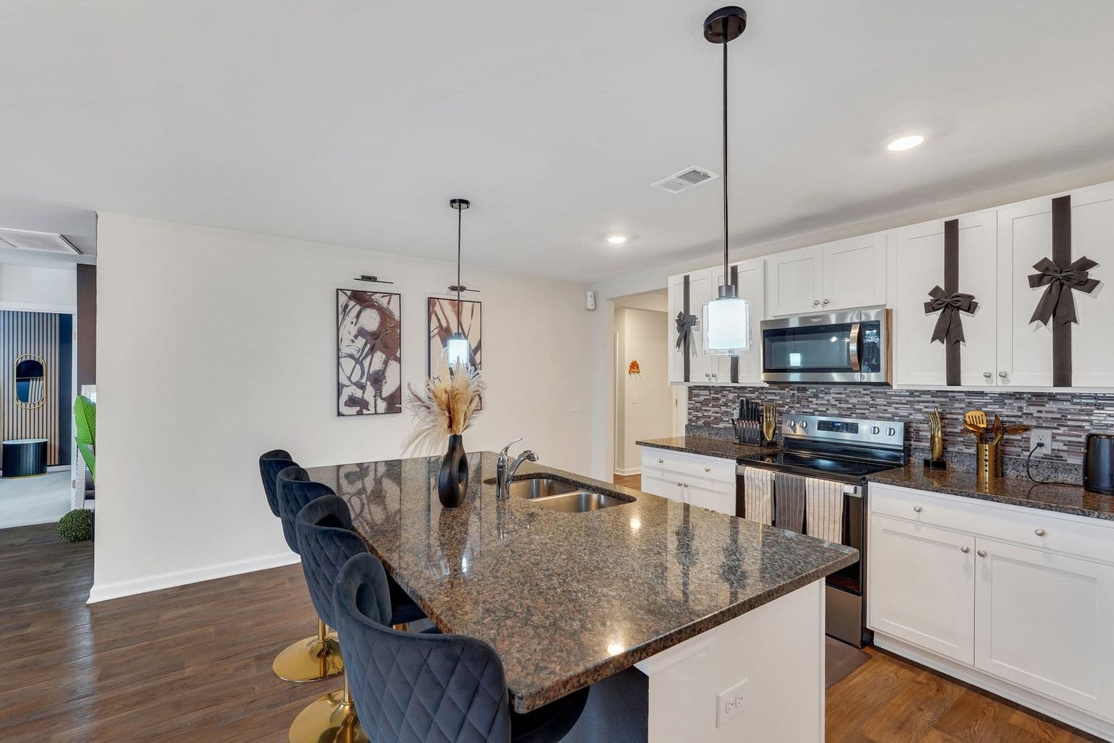 Guyton House: 123 Tobago Circle