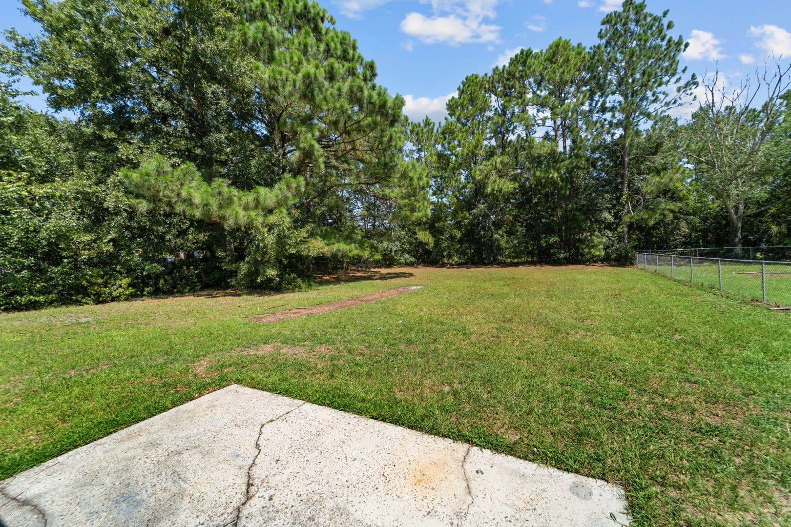 Hinesville House: 234 Deerwood Drive