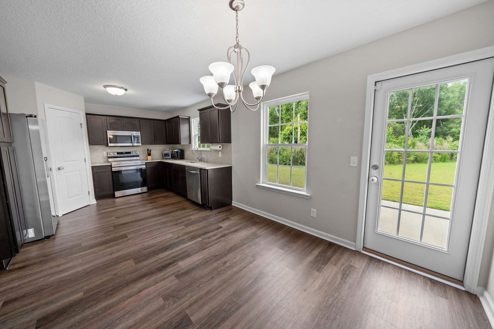Hinesville House: 172 Brightleaf Circle