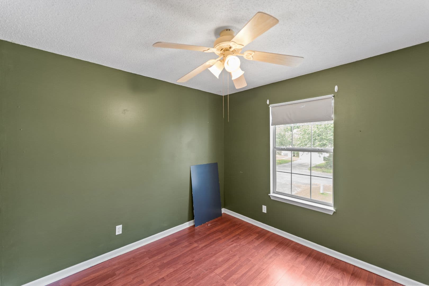 Savannah House: 143 Sugar Mill Circle
