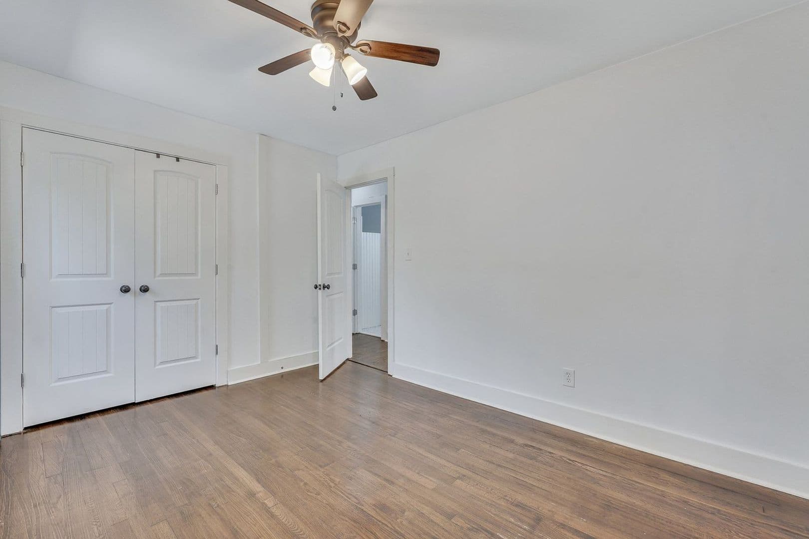 Savannah House: 1620 E 34th Street