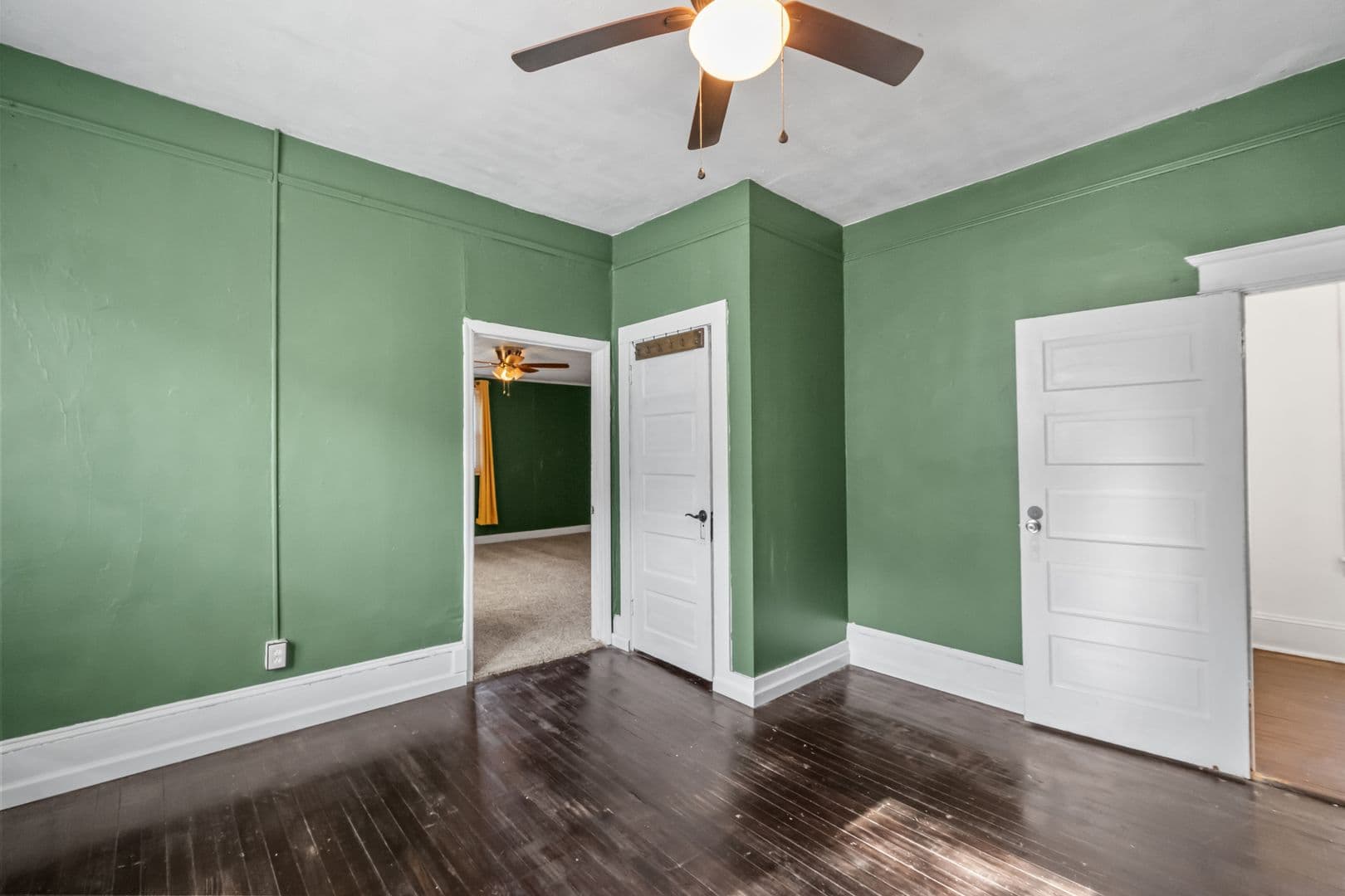 Savannah House: 637 East 39th Street