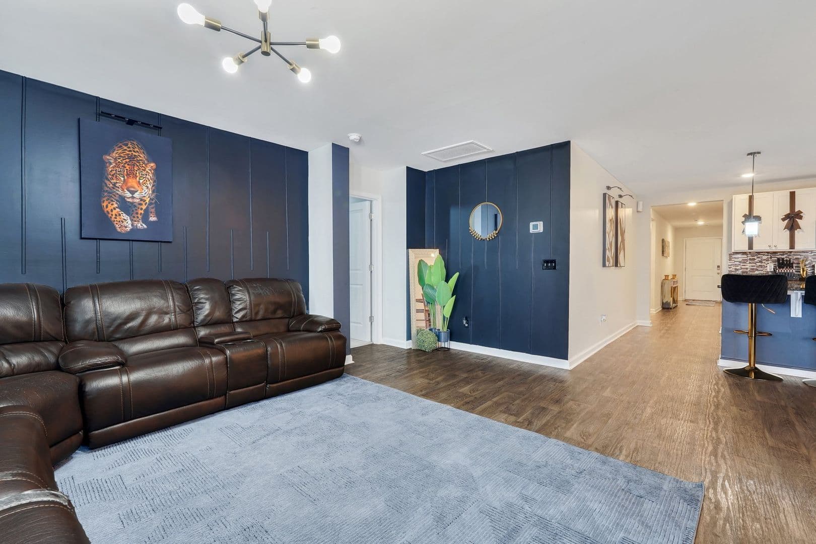 Guyton House: 123 Tobago Circle