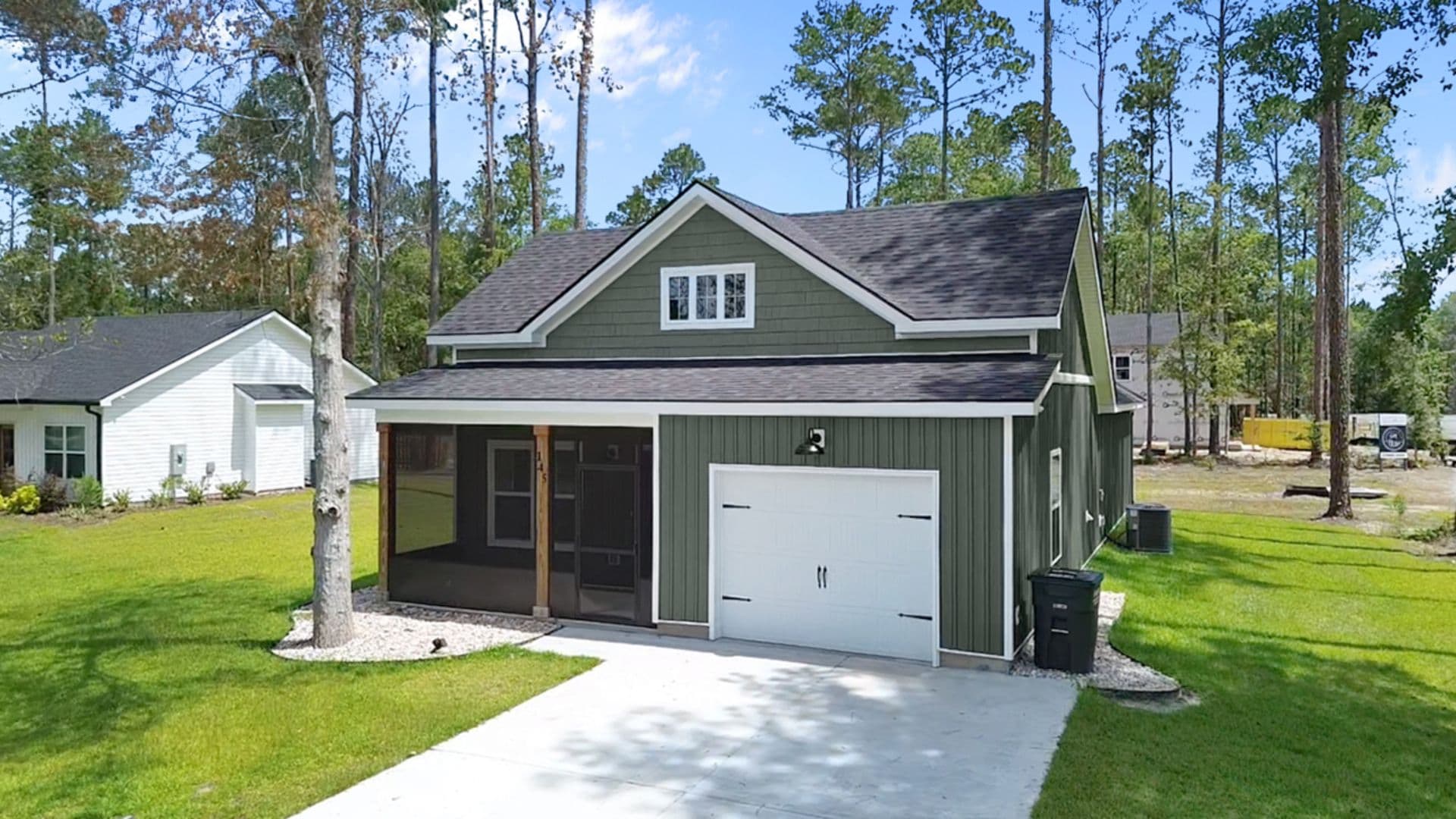 Pembroke House: 145 Waters Circle
