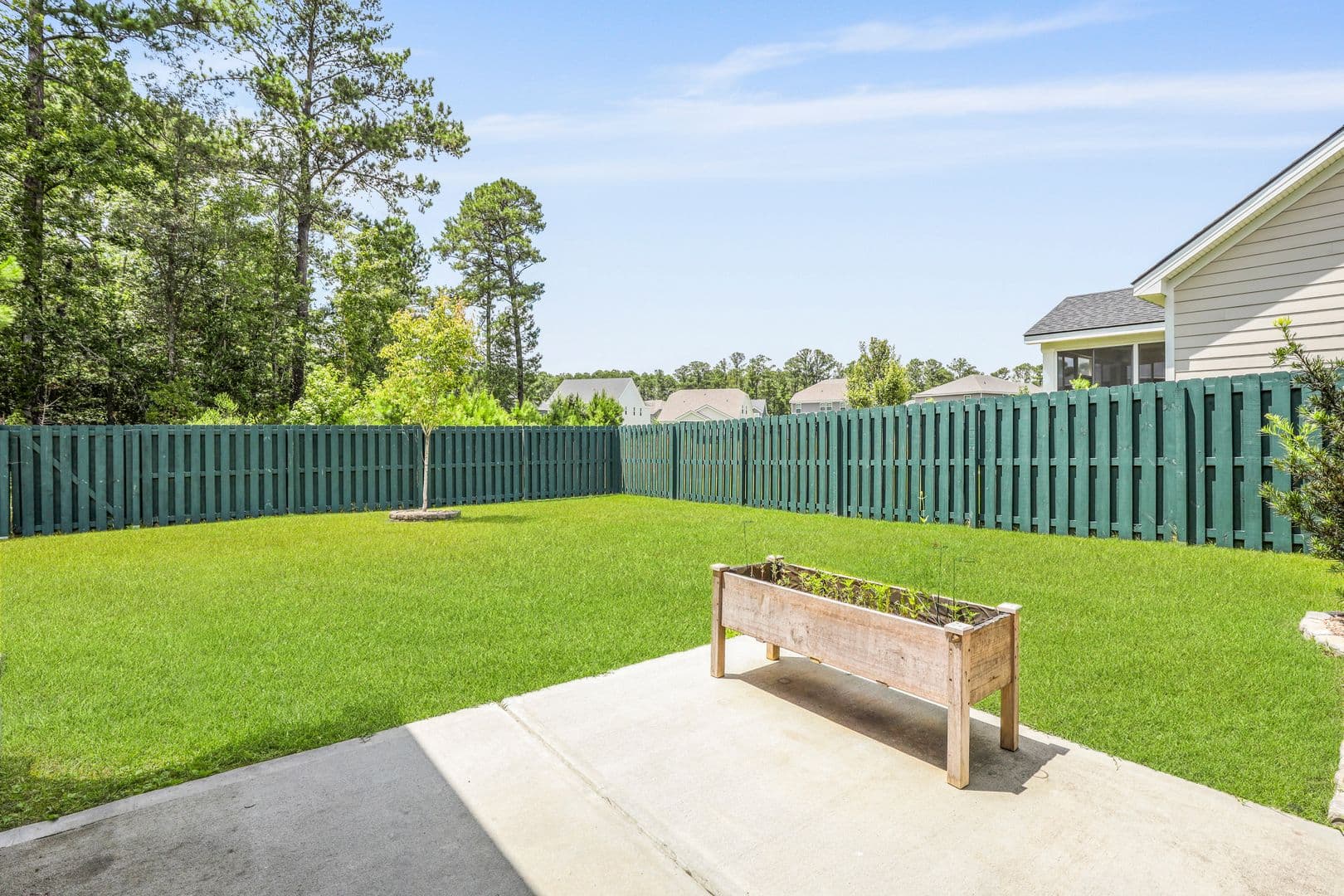 Richmond Hill House: 216 Wexford Drive