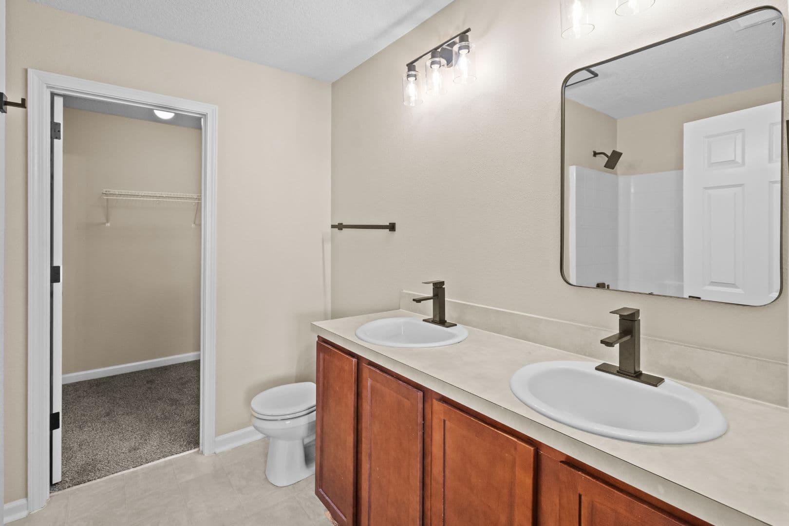 Richmond Hill Townhome: 45 Canyon Oak Loop
