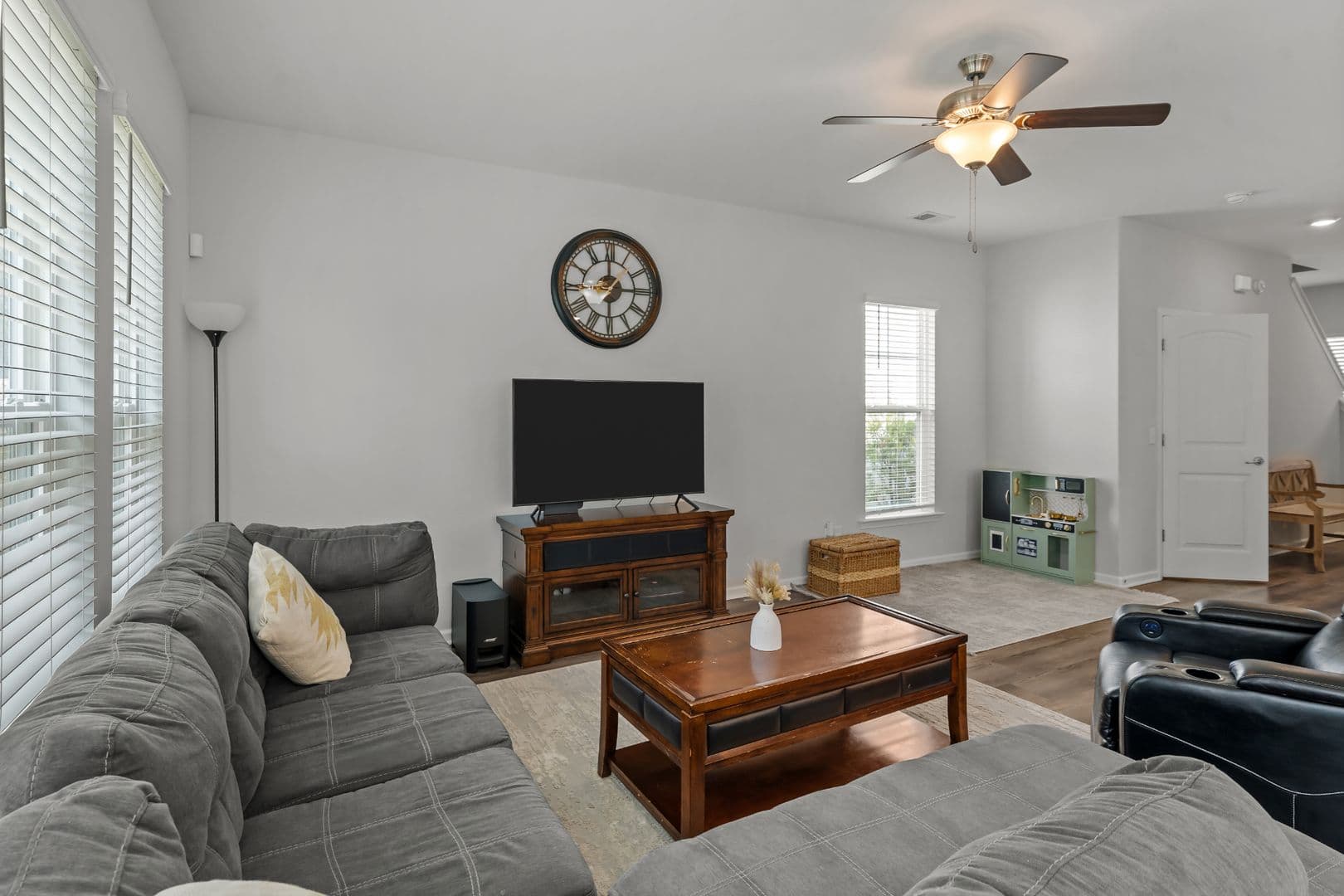 Savannah House: 226 Flagler Drive