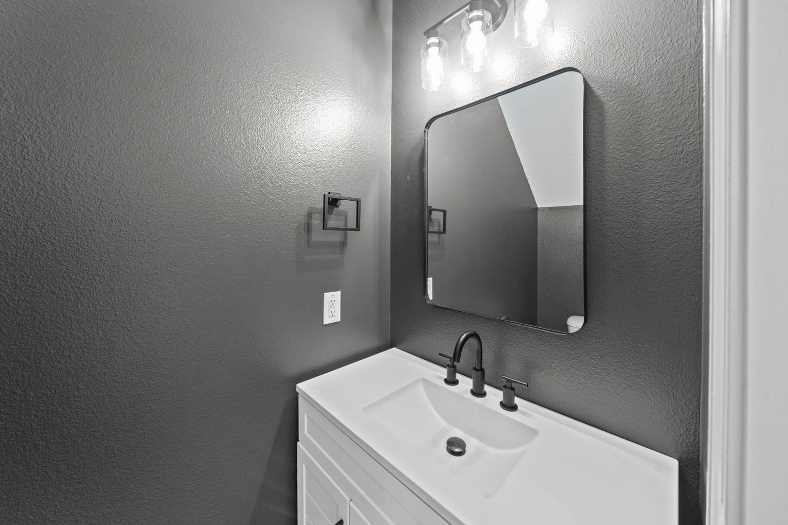 Richmond Hill Townhome: 45 Canyon Oak Loop