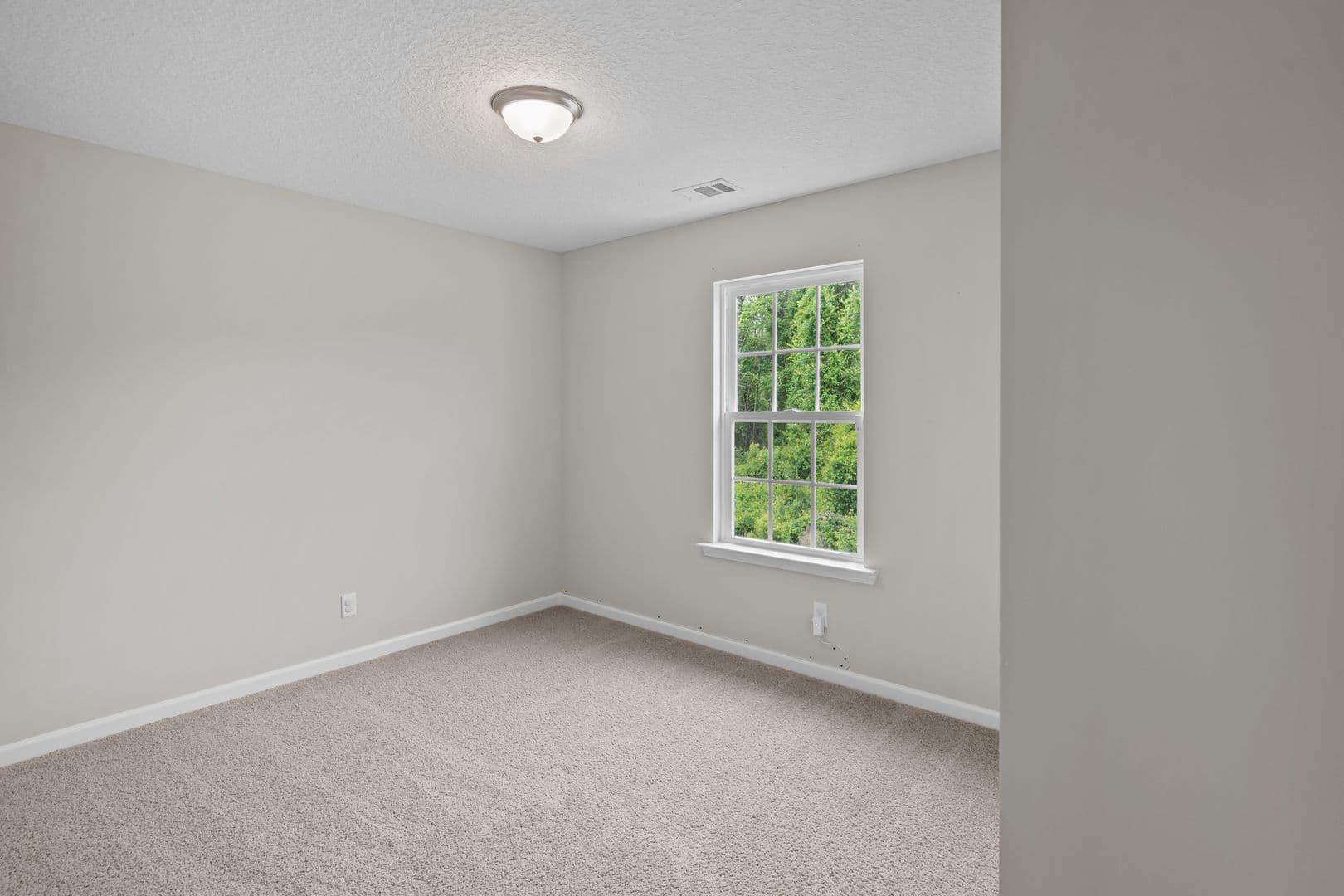 Hinesville House: 172 Brightleaf Circle