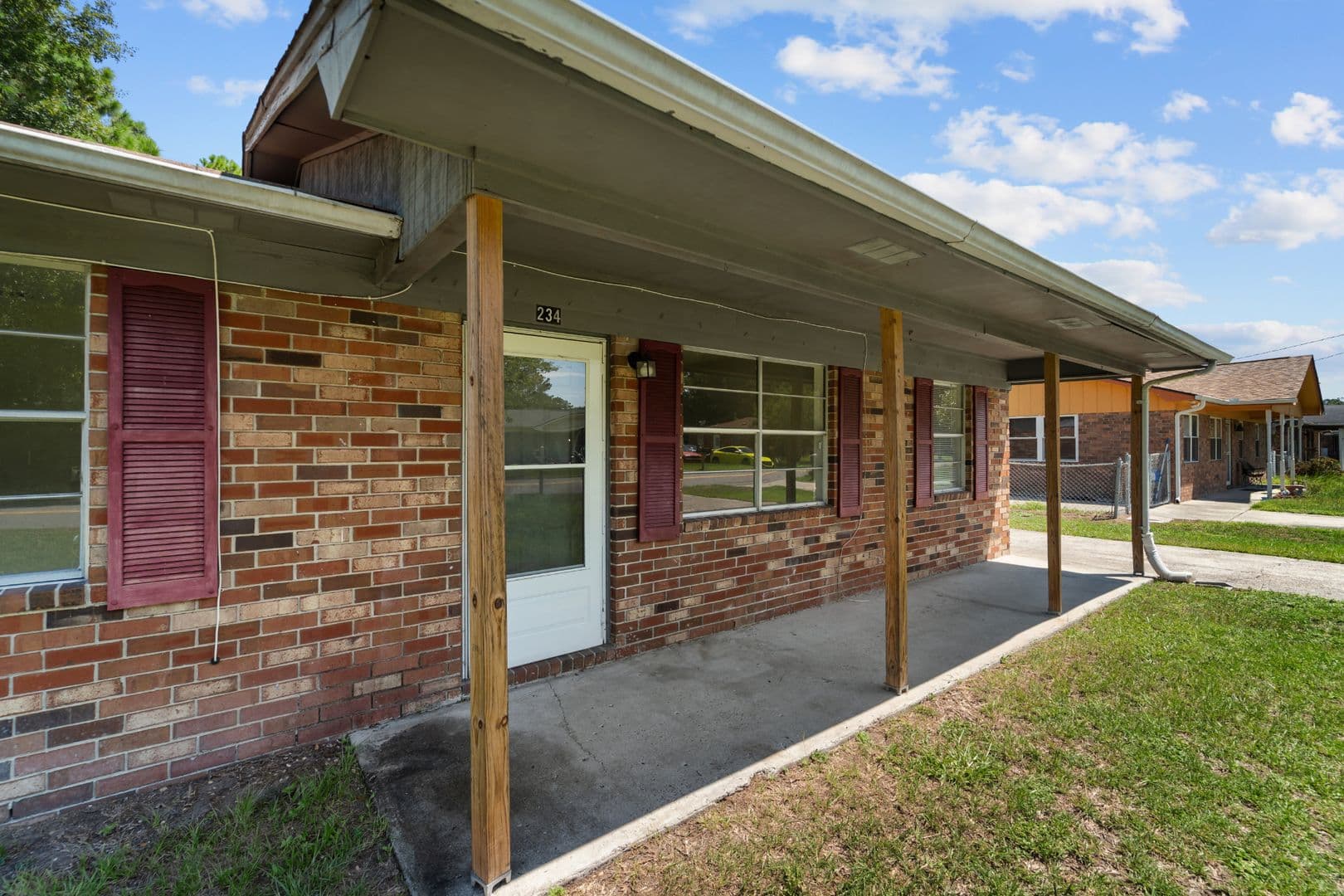 Hinesville House: 234 Deerwood Drive