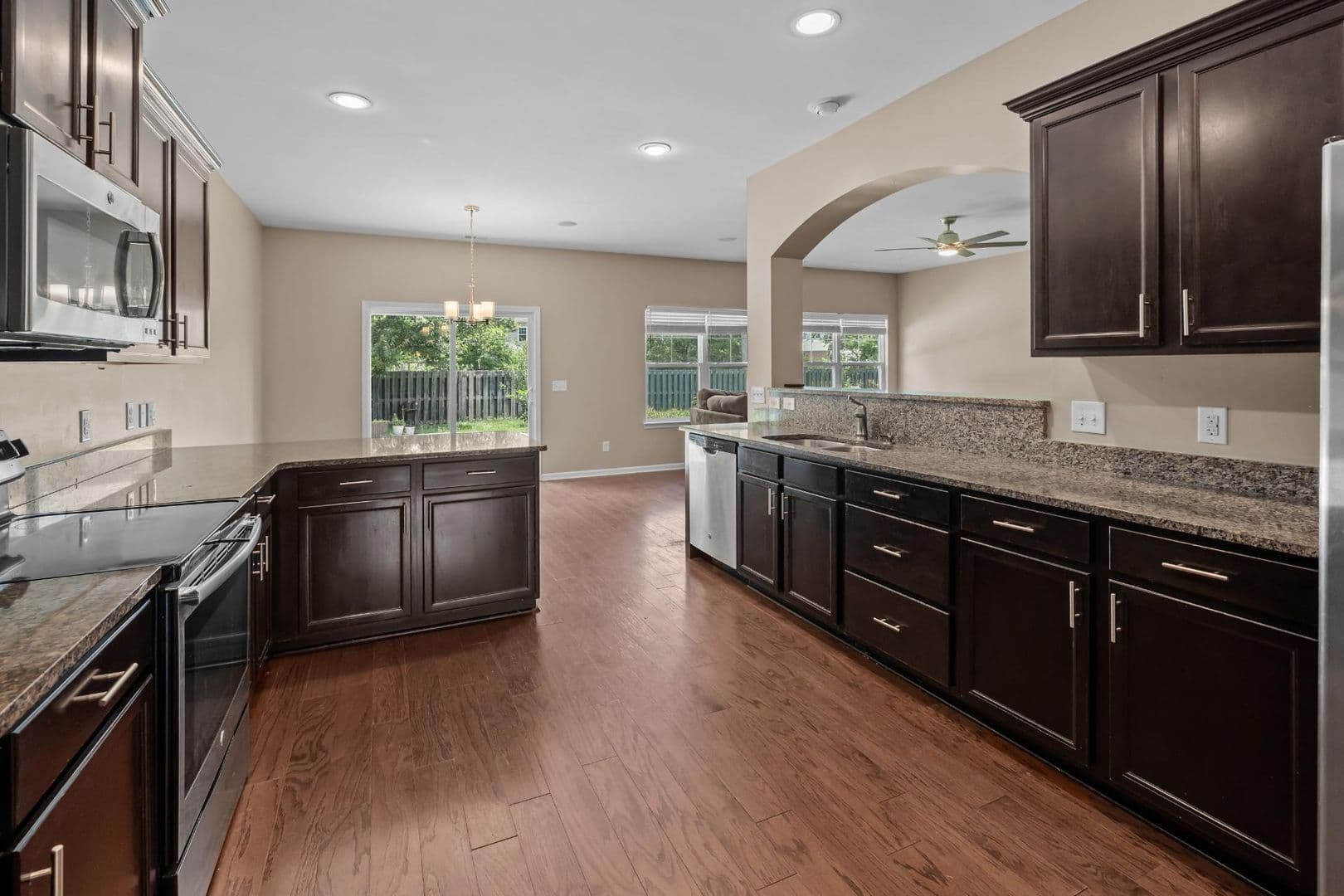 Richmond Hill House: 4540 Garden Hills Loop