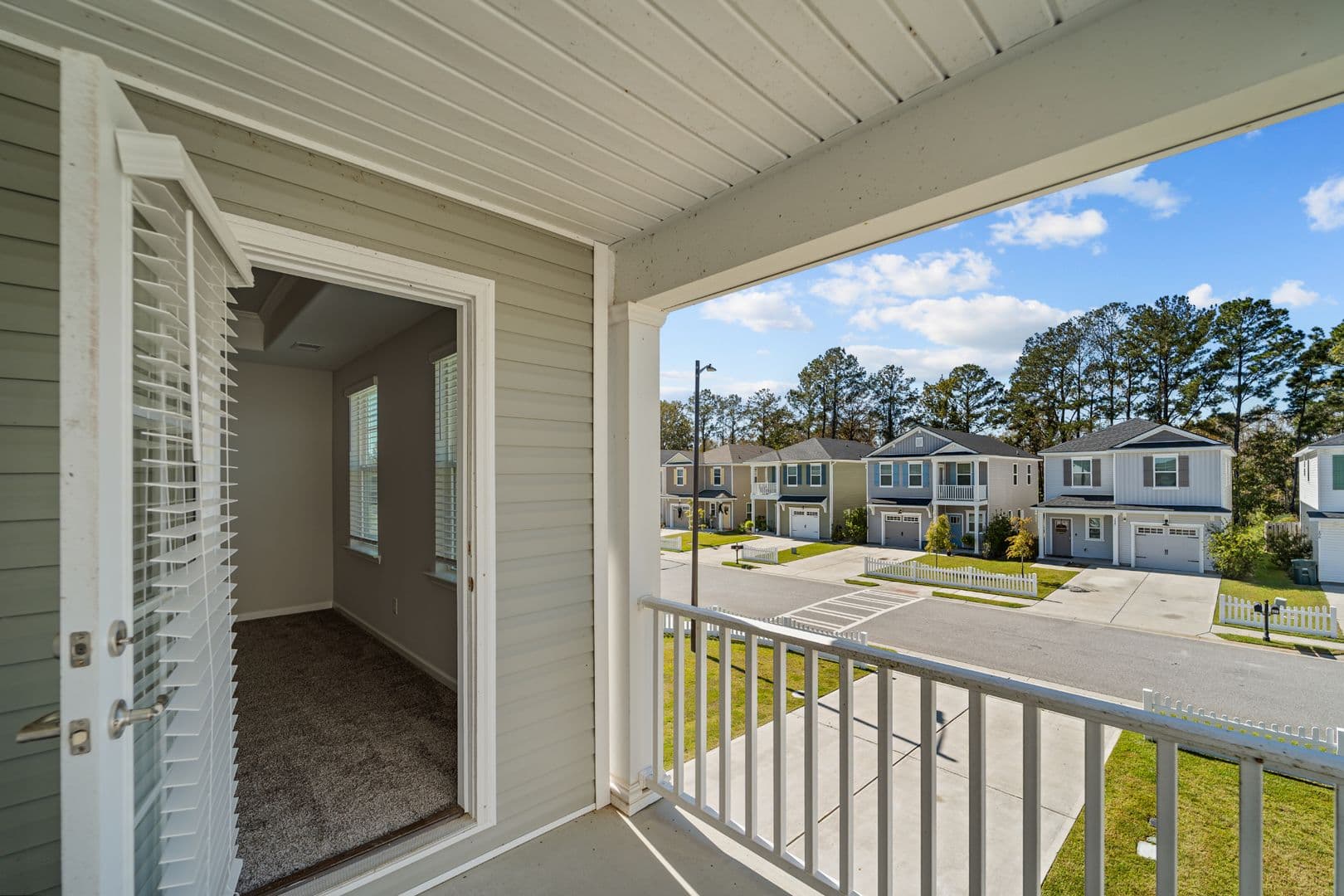 Savannah House: 207 Flagler Drive