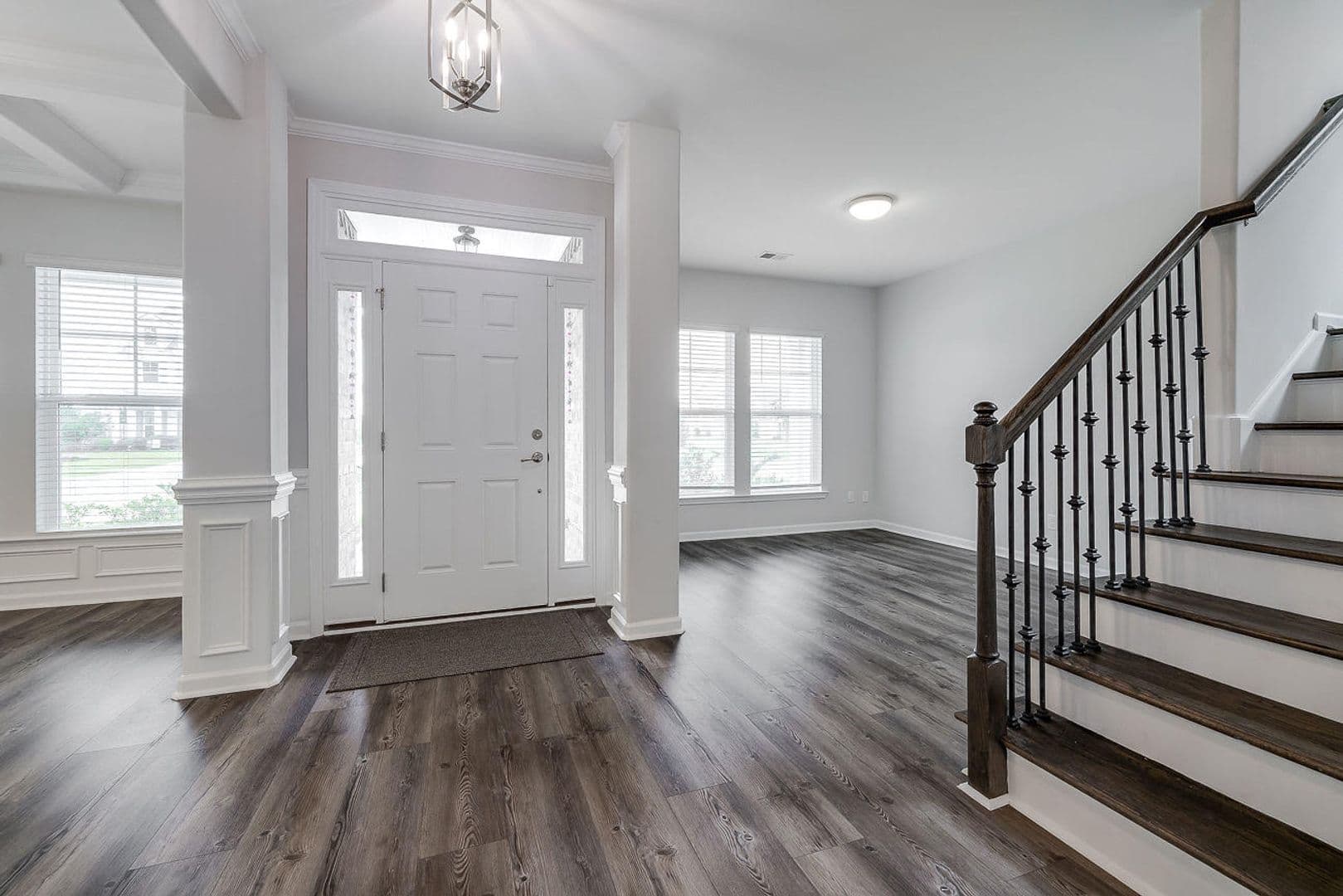 Savannah House: 42 Brookhaven Drive