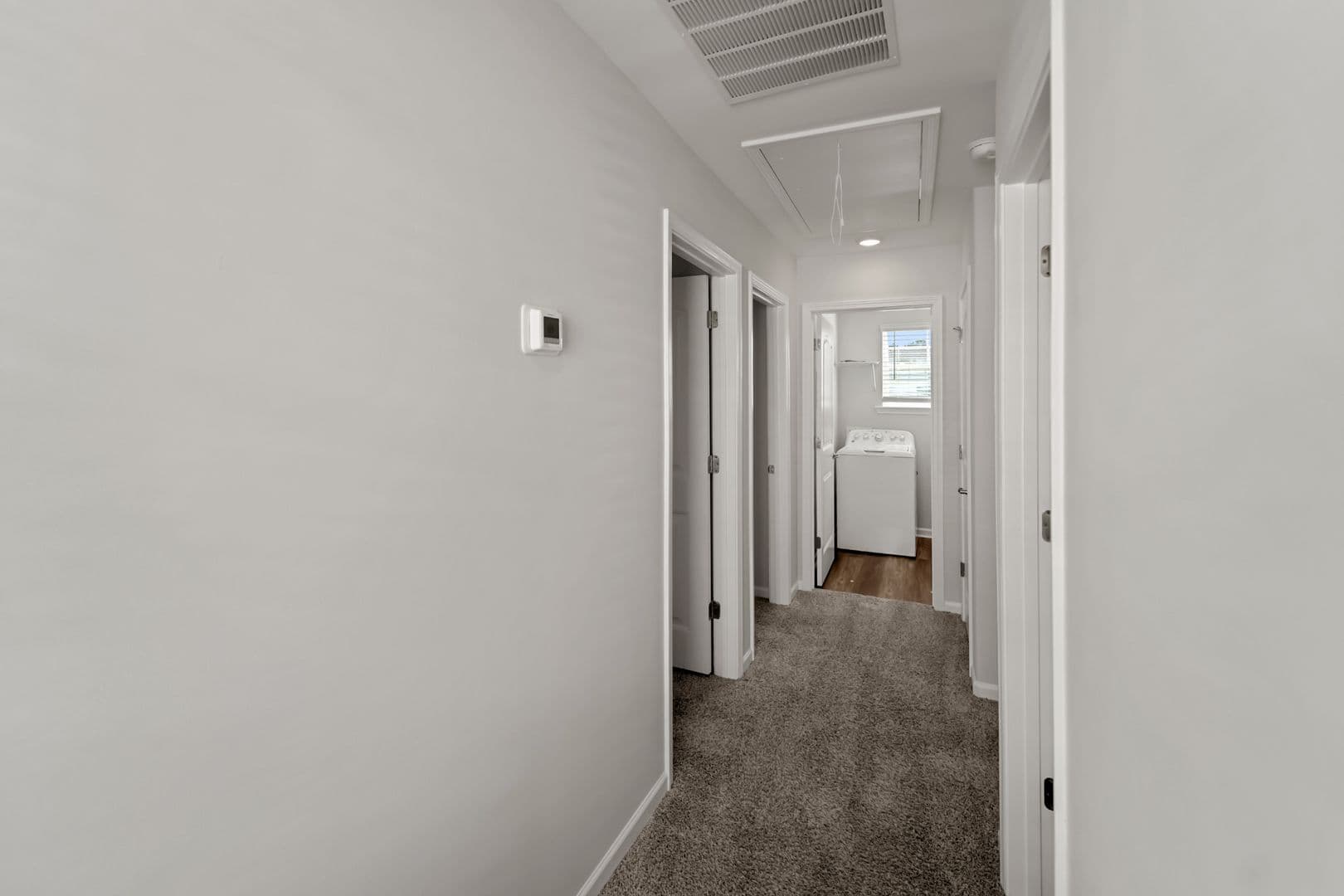 Savannah House: 207 Flagler Drive