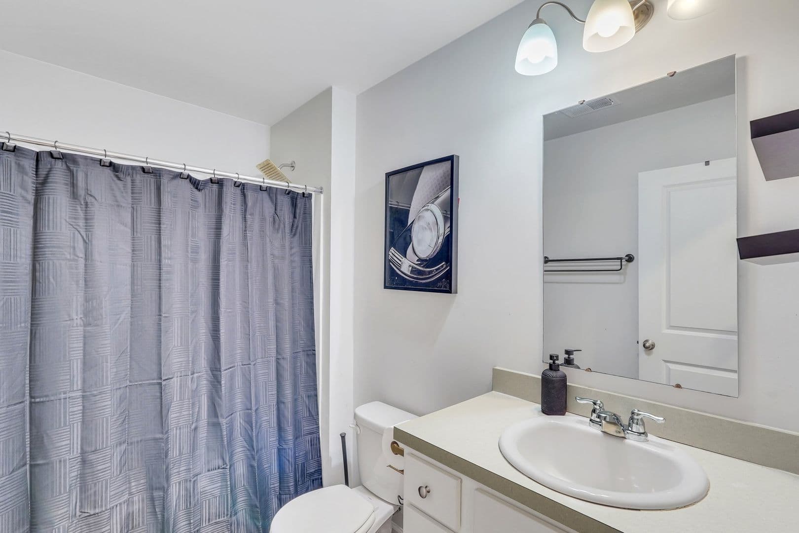 Guyton House: 123 Tobago Circle