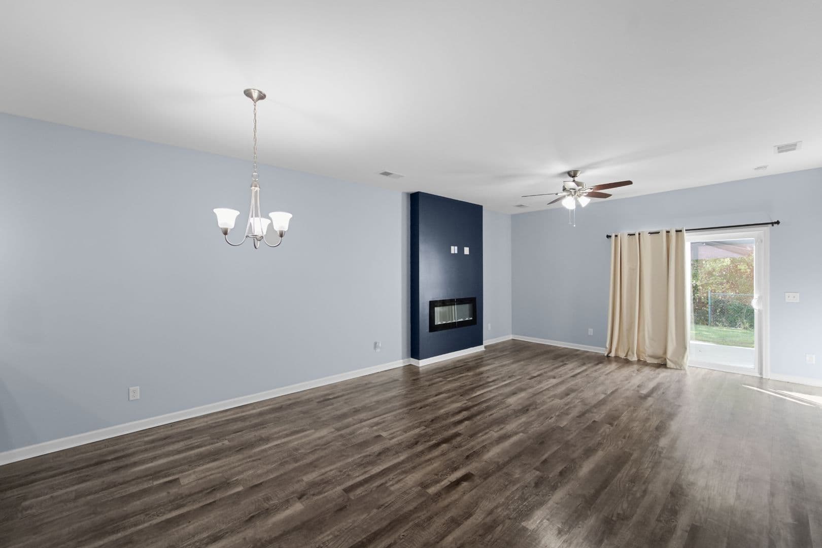 Richmond Hill House: 29 Lawley Ct