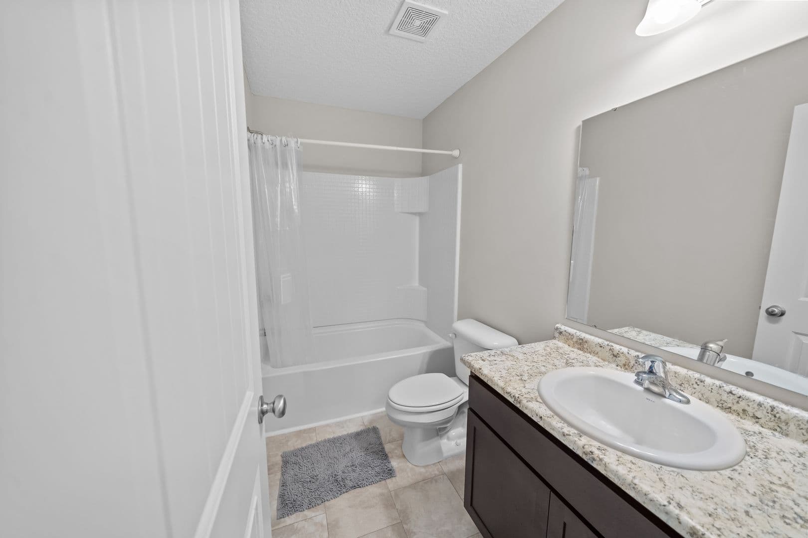 Hinesville House: 172 Brightleaf Circle