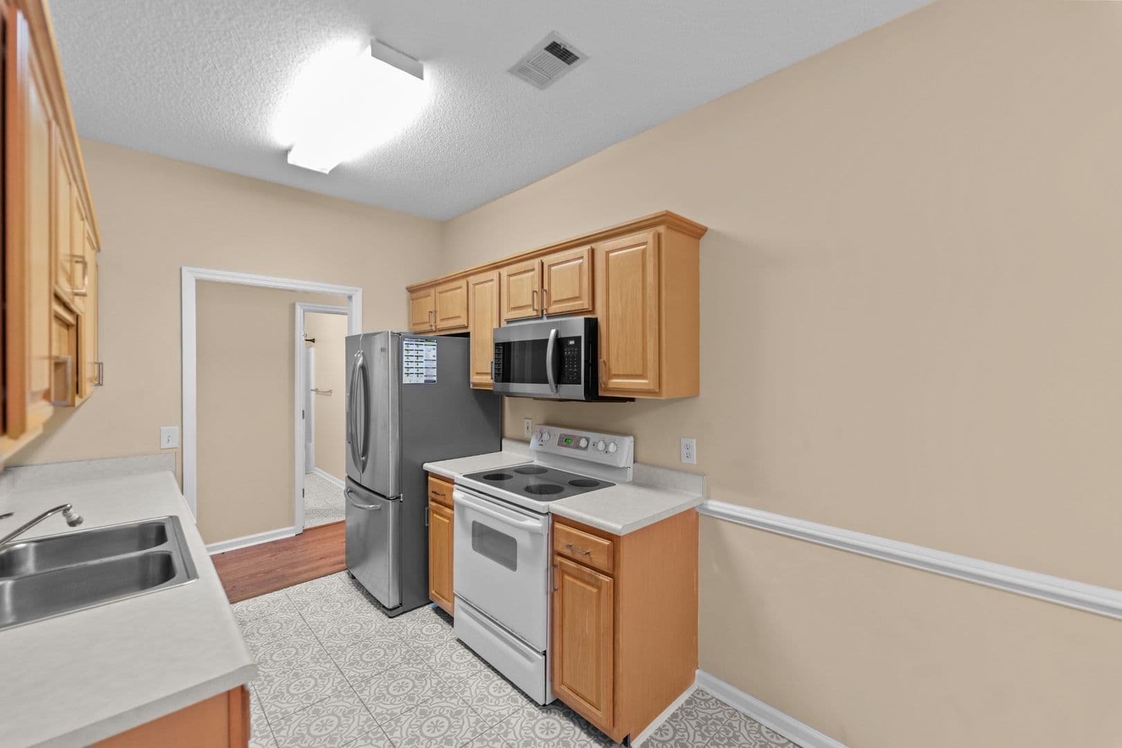 Savannah Townhome: 1159 Mohawk Street Unit B1