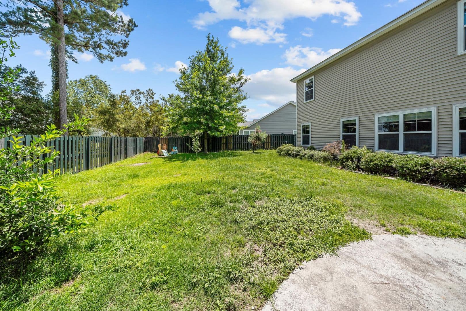 Richmond Hill House: 4540 Garden Hills Loop
